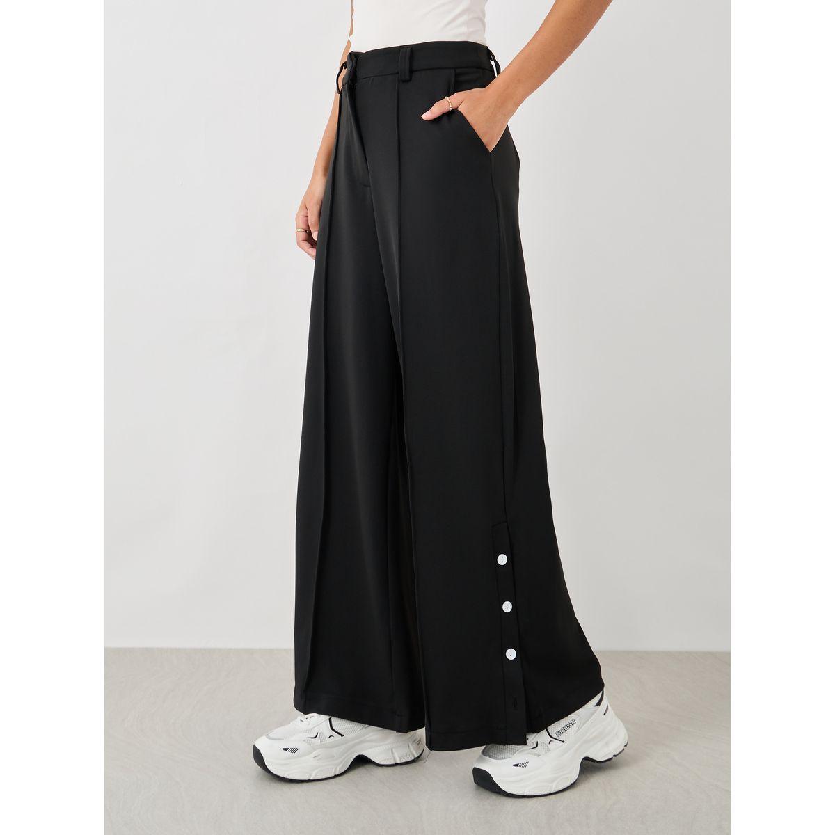 Styli Solid Pin Tuck Detail Wide Leg Pants with Side Seam Buttons-women-clothing-bottoms-trousers-image-2