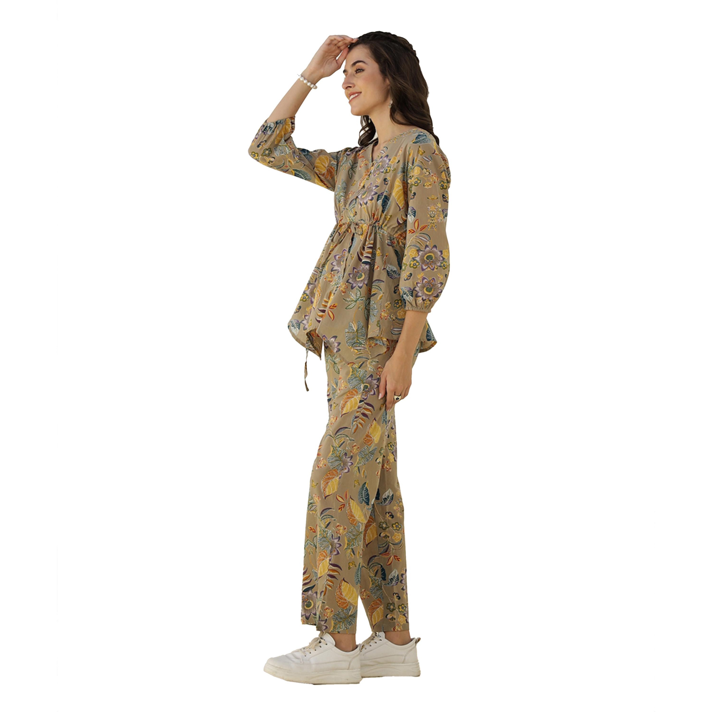 سانسكروتي هومز × ستايلي - طقم قميص وبنطال بيجامة قطني بطبعة زهور-women-clothing-nightwear-pyjamas-longsets-image-4
