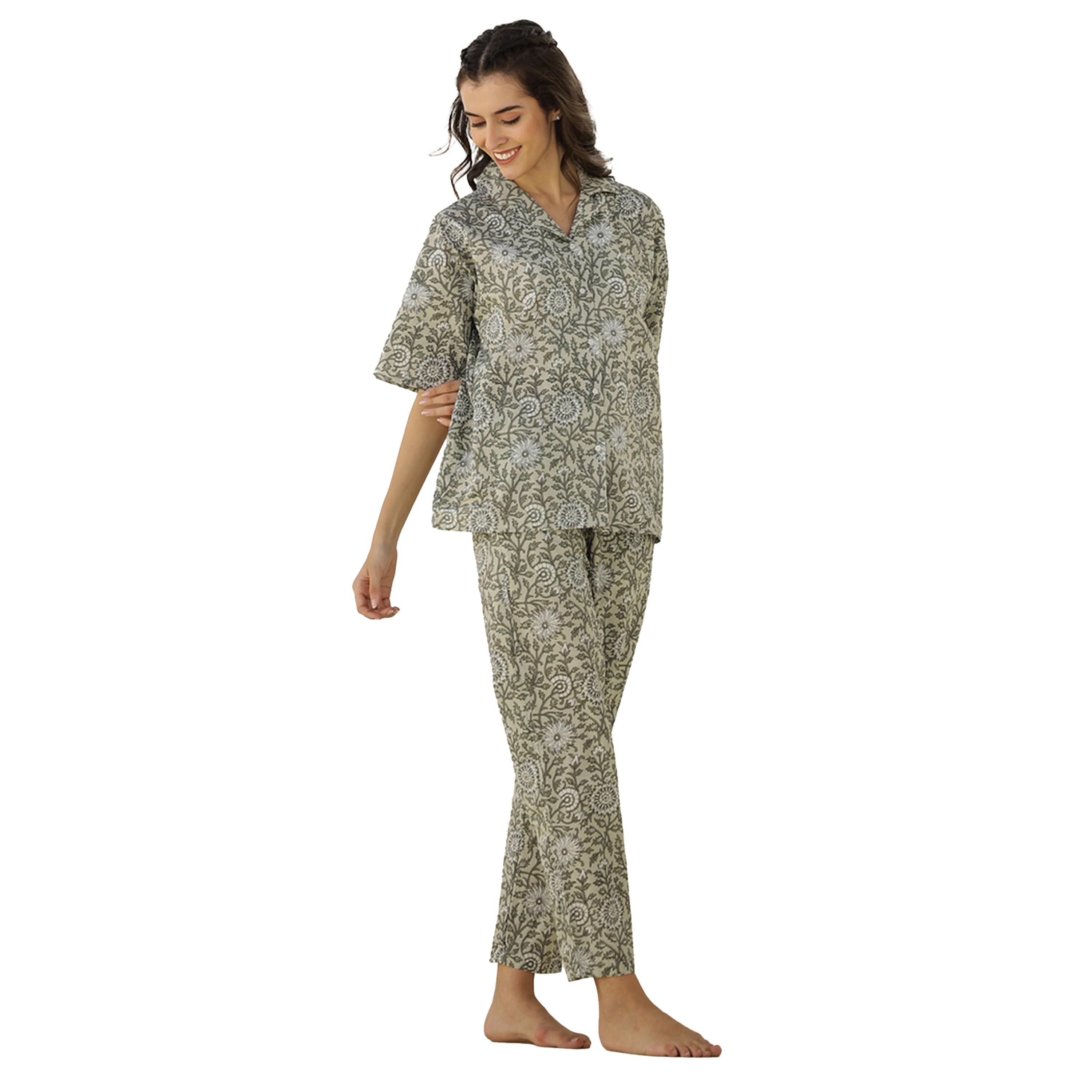 سانسكروتي هومز × ستايلي - طقم قميص وبنطال بيجامة قطني بطبعة زهور-women-clothing-nightwear-pyjamas-longsets-image-4