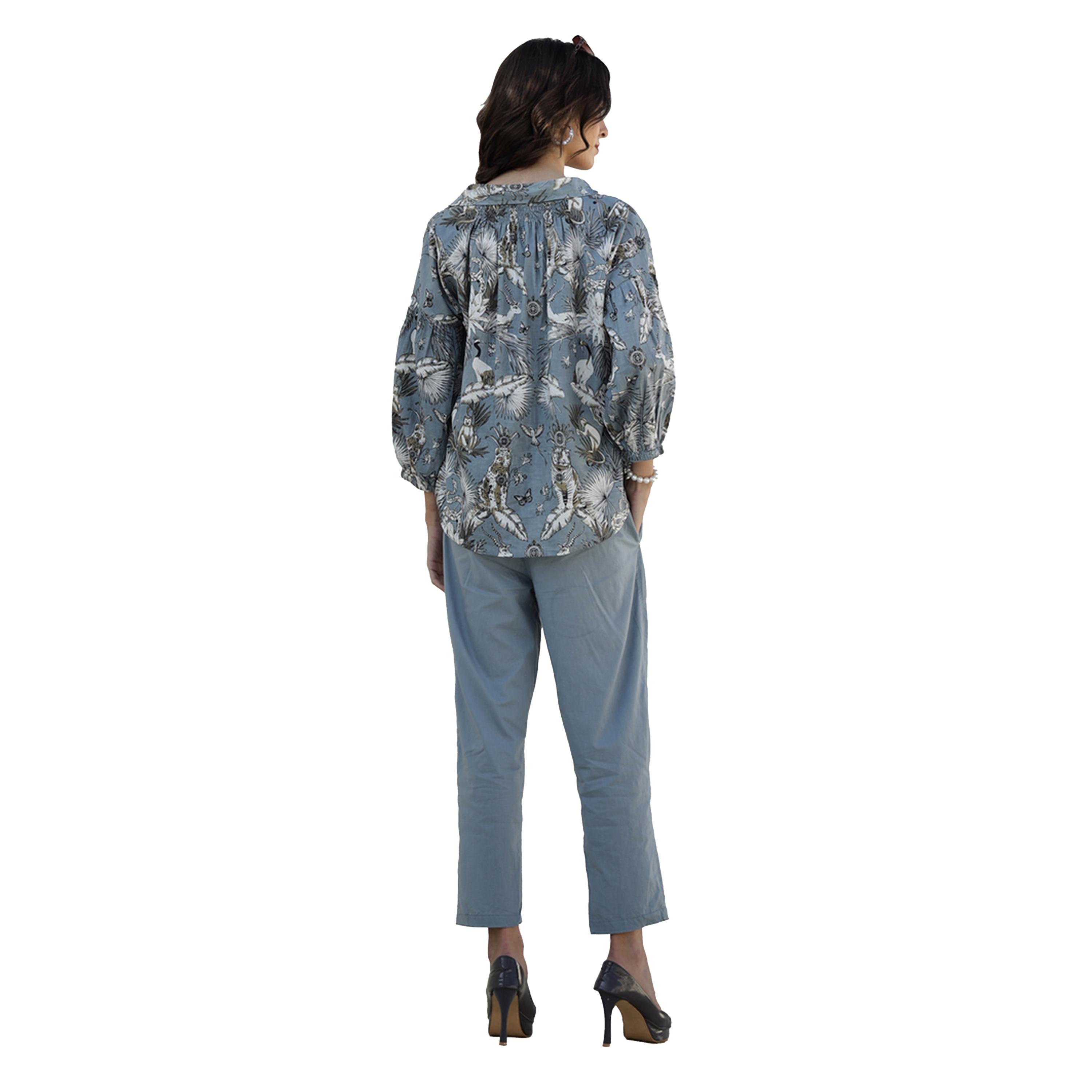 سانسكروتي هومز × ستايلي - طقم قميص قطني مطبوع بياقة V مع بنطال-women-clothing-coordsets-image-2
