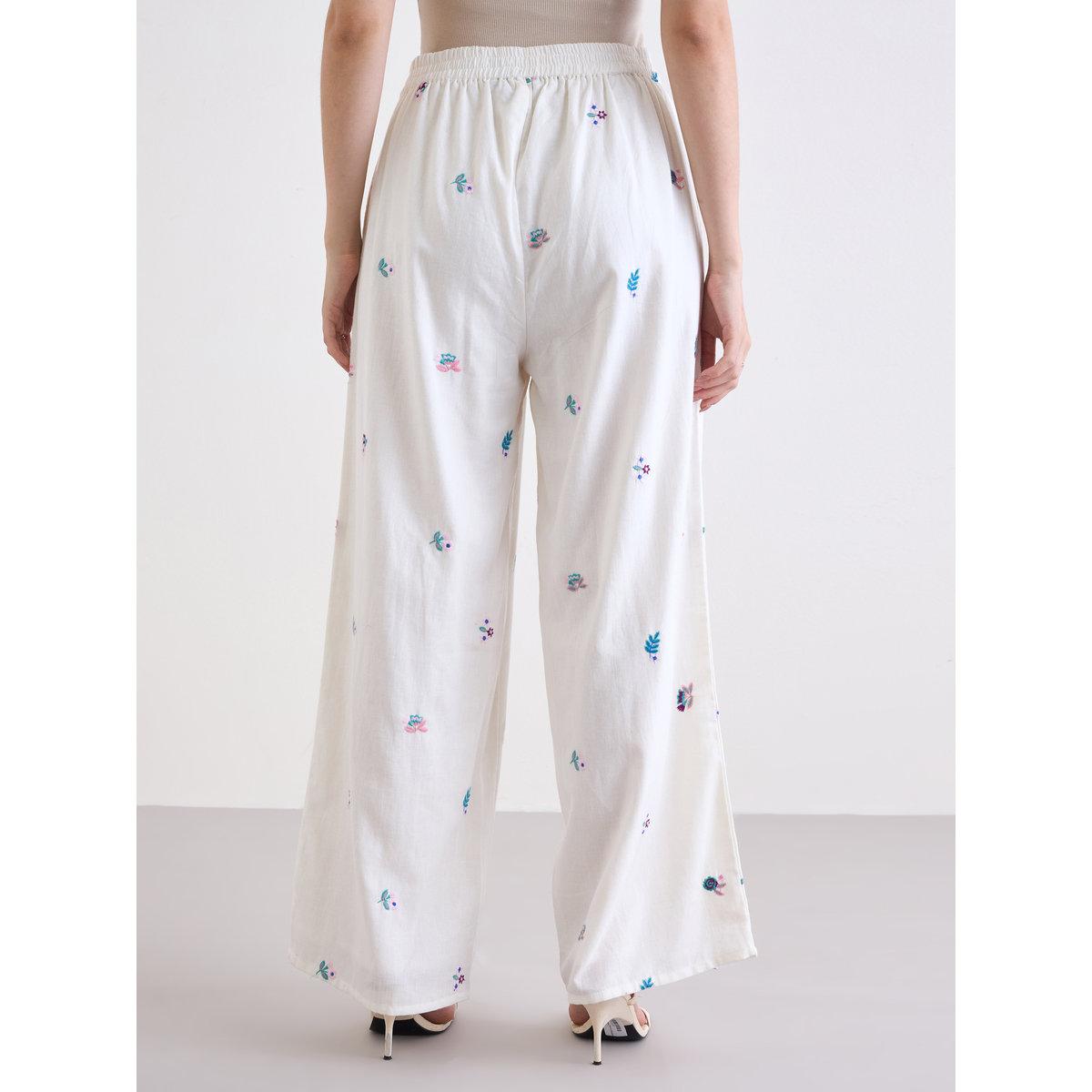 بنطال بقصة أرجل واسعة وتفاصيل مُطرزة-women-clothing-bottoms-trousers-image-4