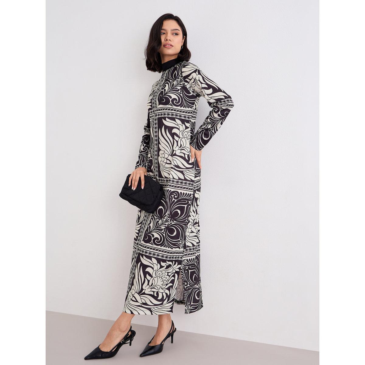 فستان طويل بطبعات وشاح مع ياقة عالية-women-clothing-dresses-image-1