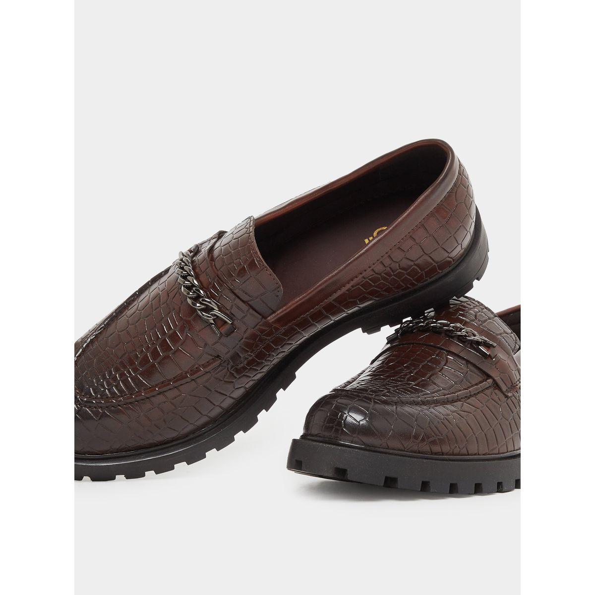 حذاء لوفرز شانكي بتفاصيل بارزة الملمس-men-shoes-loafersandmoccasins-image-3