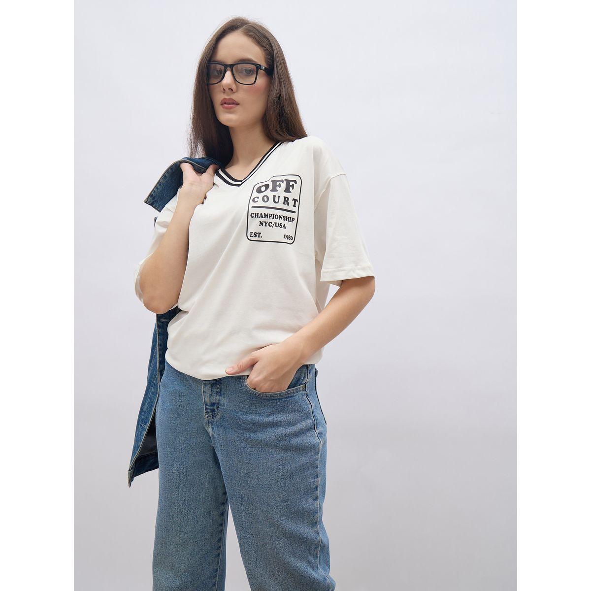 تيشيرت فضفاض مُطبع بتفاصيل ياقة مُتباينة-women-clothing-tshirts-image-6
