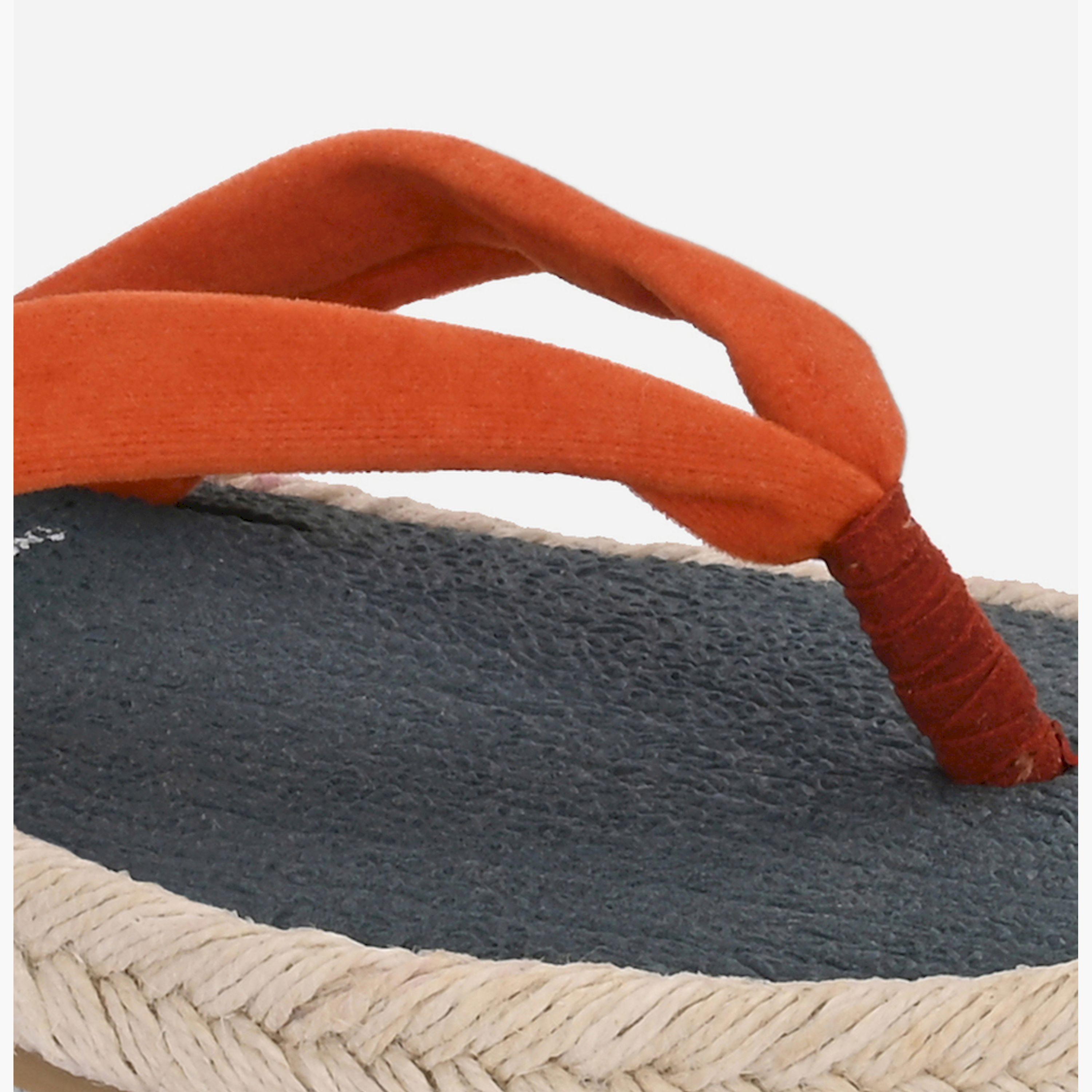 Fresh Feet x Styli Red Plain Thong Toe Yoga Mat Slippers-women-shoes-sandals-flats-image-2
