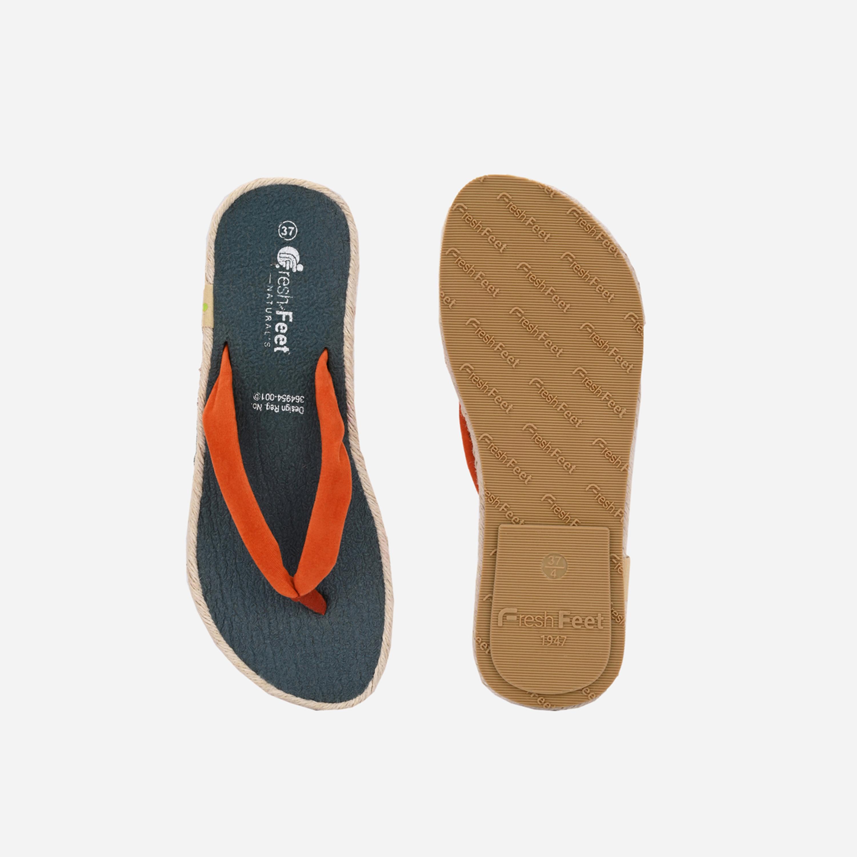 فريش فيت × ستايلي - شبشب يوجا سادة أحمر-women-shoes-sandals-flats-image-6