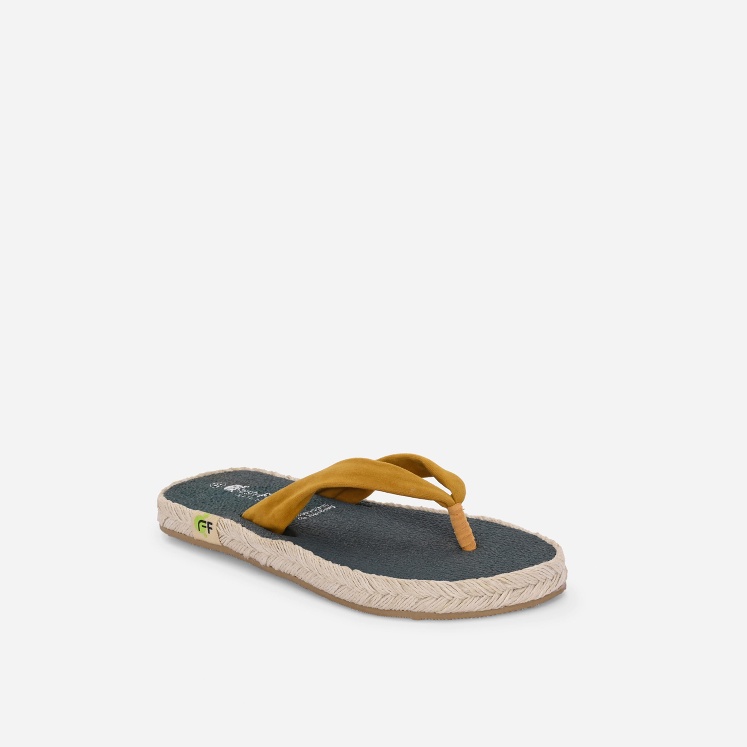 Fresh Feet x Styli Yellow Plain Thong Toe Yoga Mat Slippers-women-shoes-sandals-flats-image-3