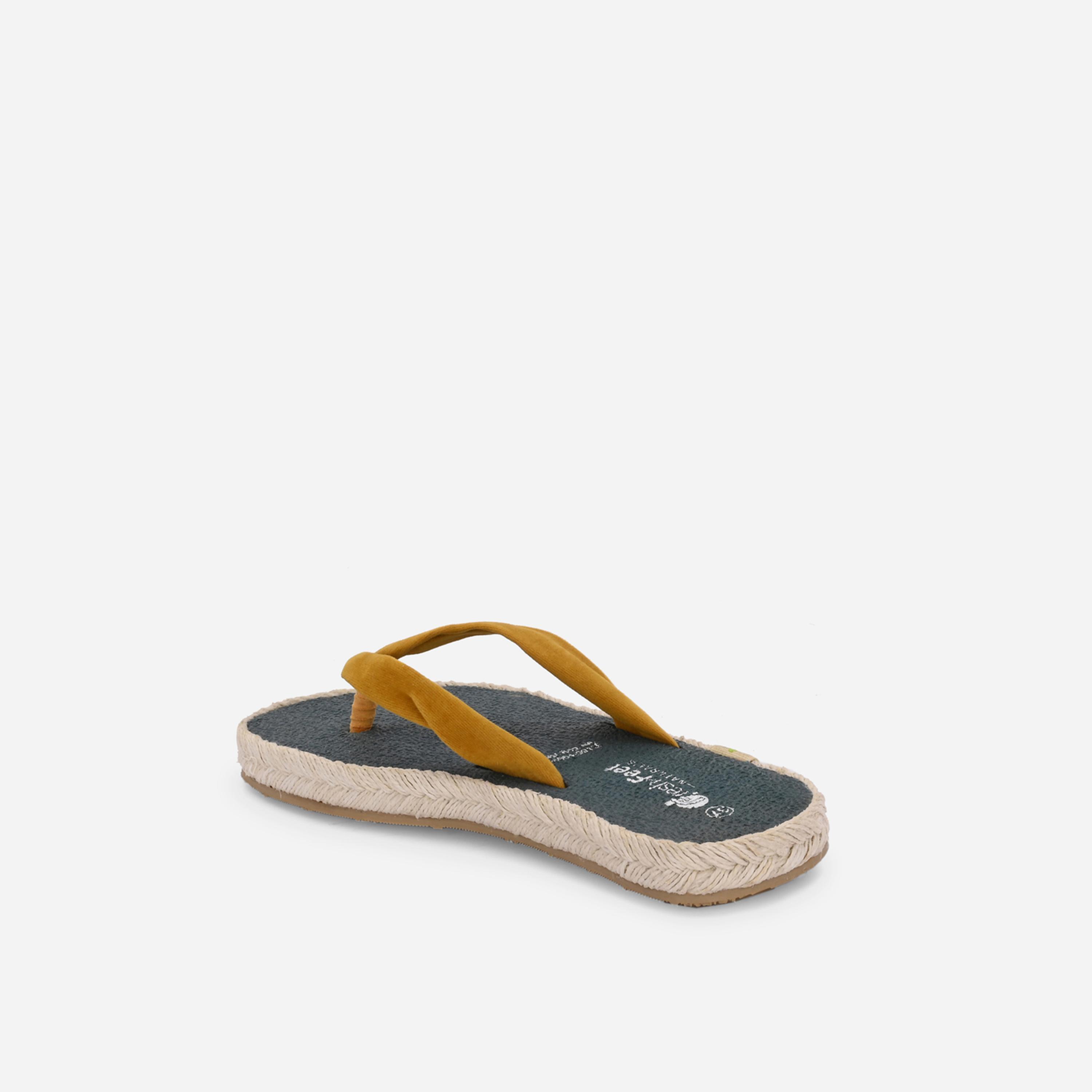 Fresh Feet x Styli Yellow Plain Thong Toe Yoga Mat Slippers-women-shoes-sandals-flats-image-5