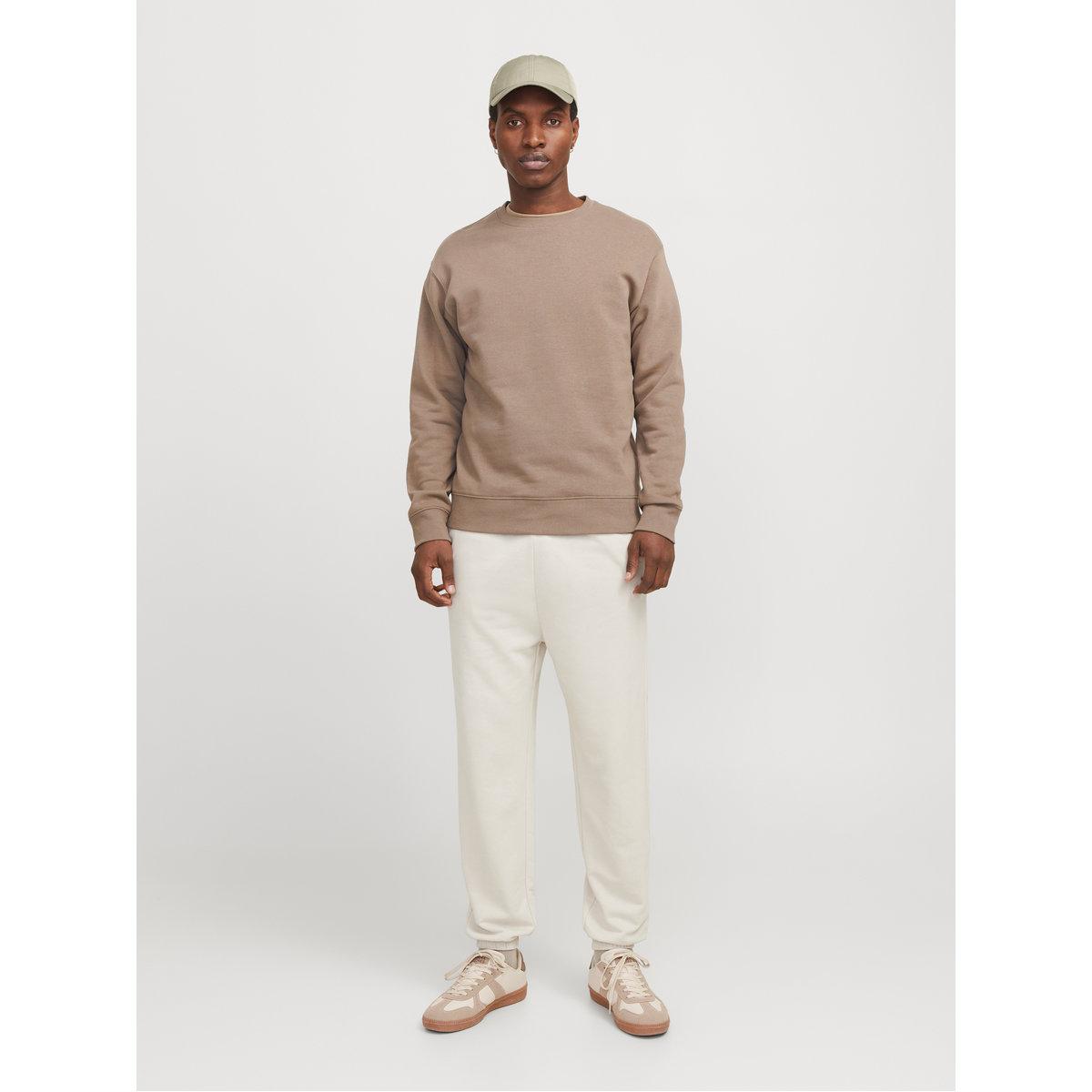 Jack & Jones Relaxed Fit Jogger Pants-men-clothing-bottoms-joggers-image-3