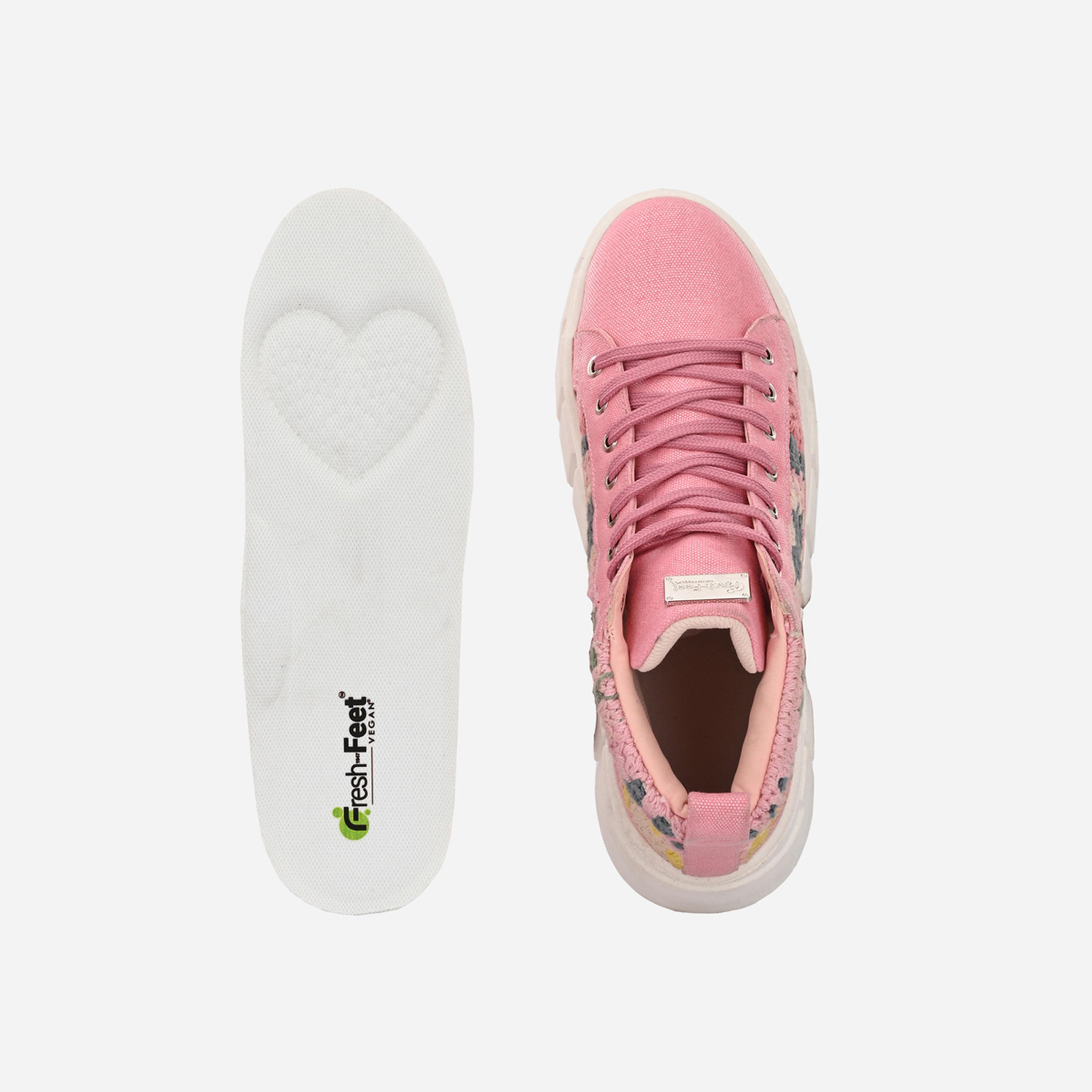 فريش فيت × ستايلي - حذاء رياضي كروشيه مرتفع الياقة برباط-women-shoes-sneakers-image-2