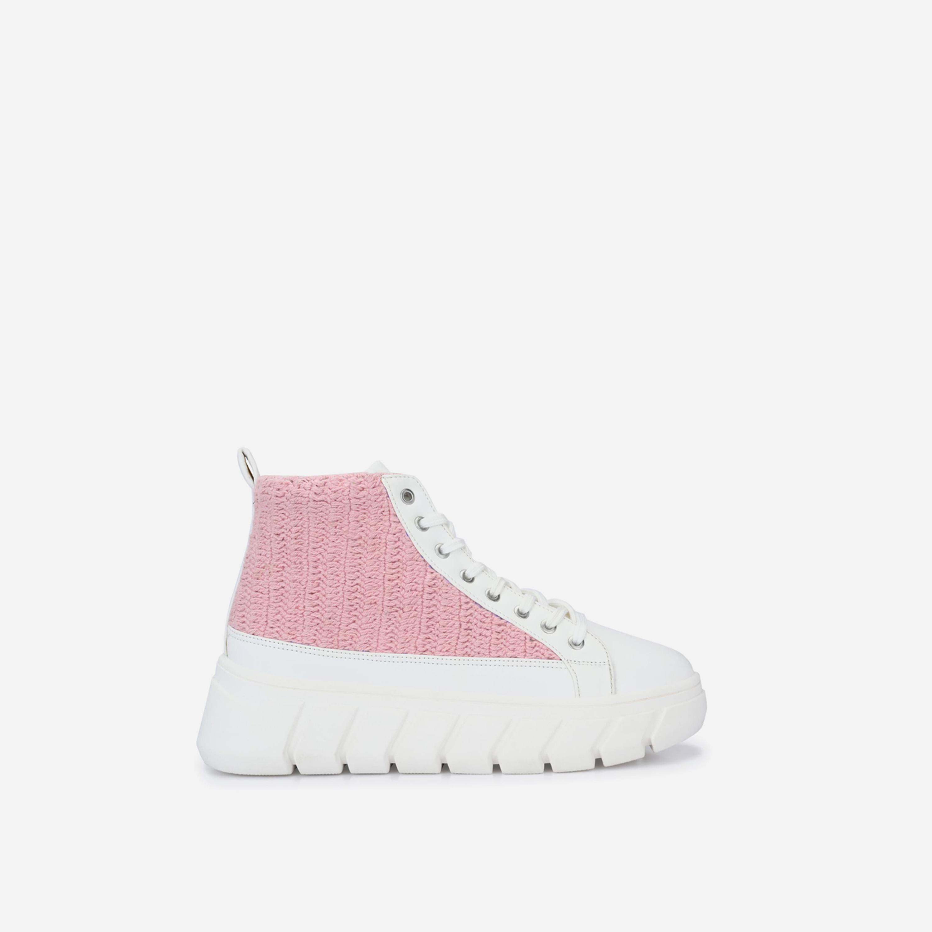فريش فيت × ستايلي - حذاء رياضي كروشيه مرتفع الياقة برباط-women-shoes-sneakers-image-2