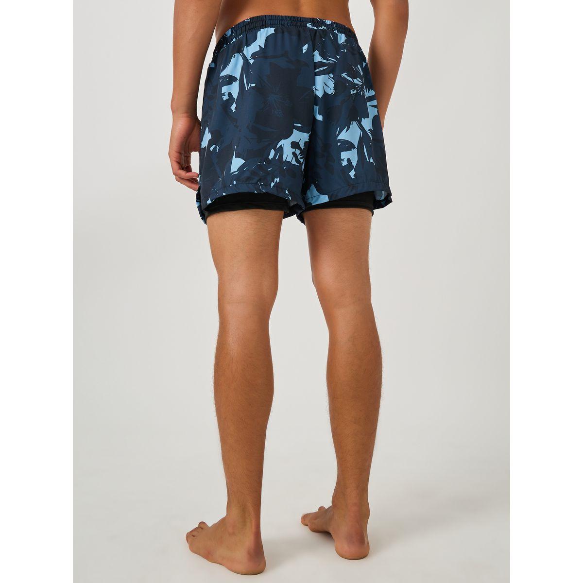شورت سباحة سادة بقصة عادية وشارة-men-clothing-bottoms-shorts-image-4