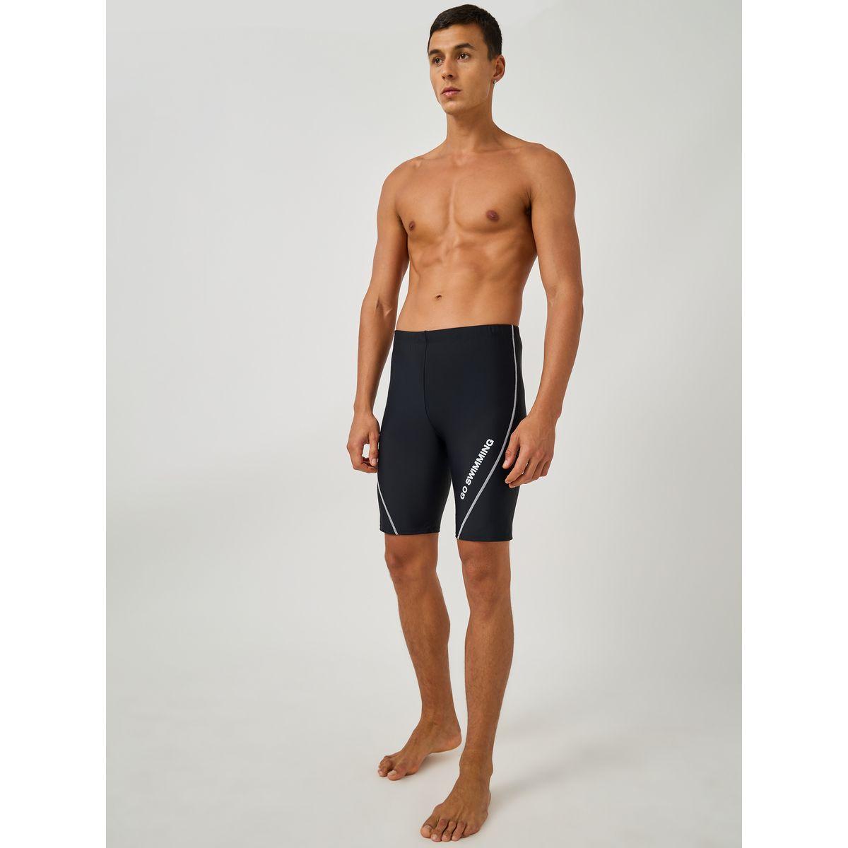 شورت سباحة ضيق بطبعة كتابة وحزوز-men-clothing-bottoms-shorts-image-2