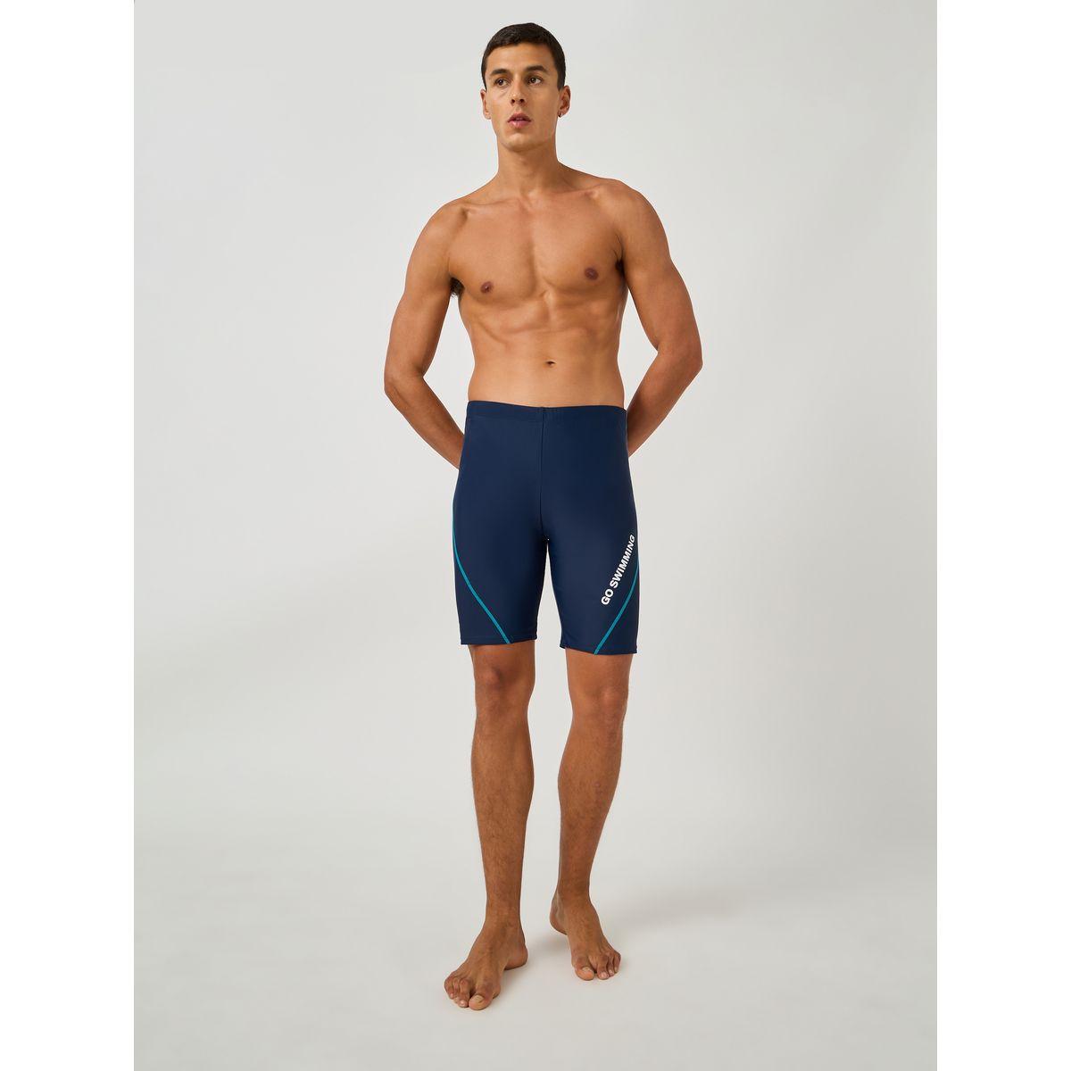 شورت سباحة ضيق بطبعة كتابة وحزوز-men-clothing-bottoms-shorts-image-2