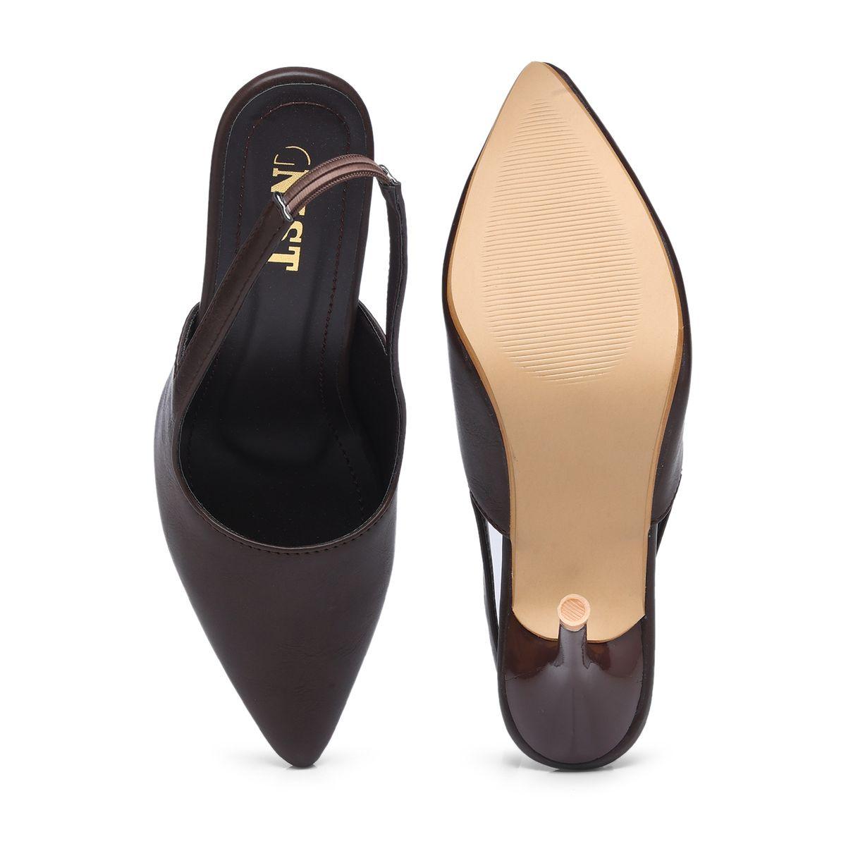 حذاء بكعب ستيليتو ومقدمة مدببة مع سير خلفي-women-shoes-heels-image-7