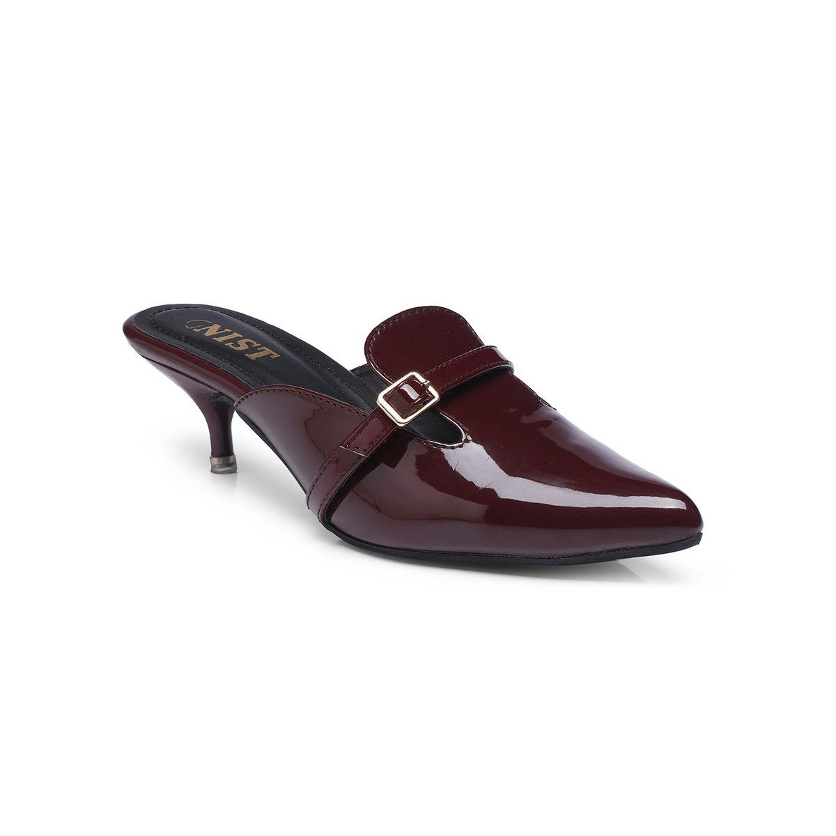 حذاء ميولز بكعب قطة ومقدمة مدببة مع إبزيم-women-shoes-heels-image-2