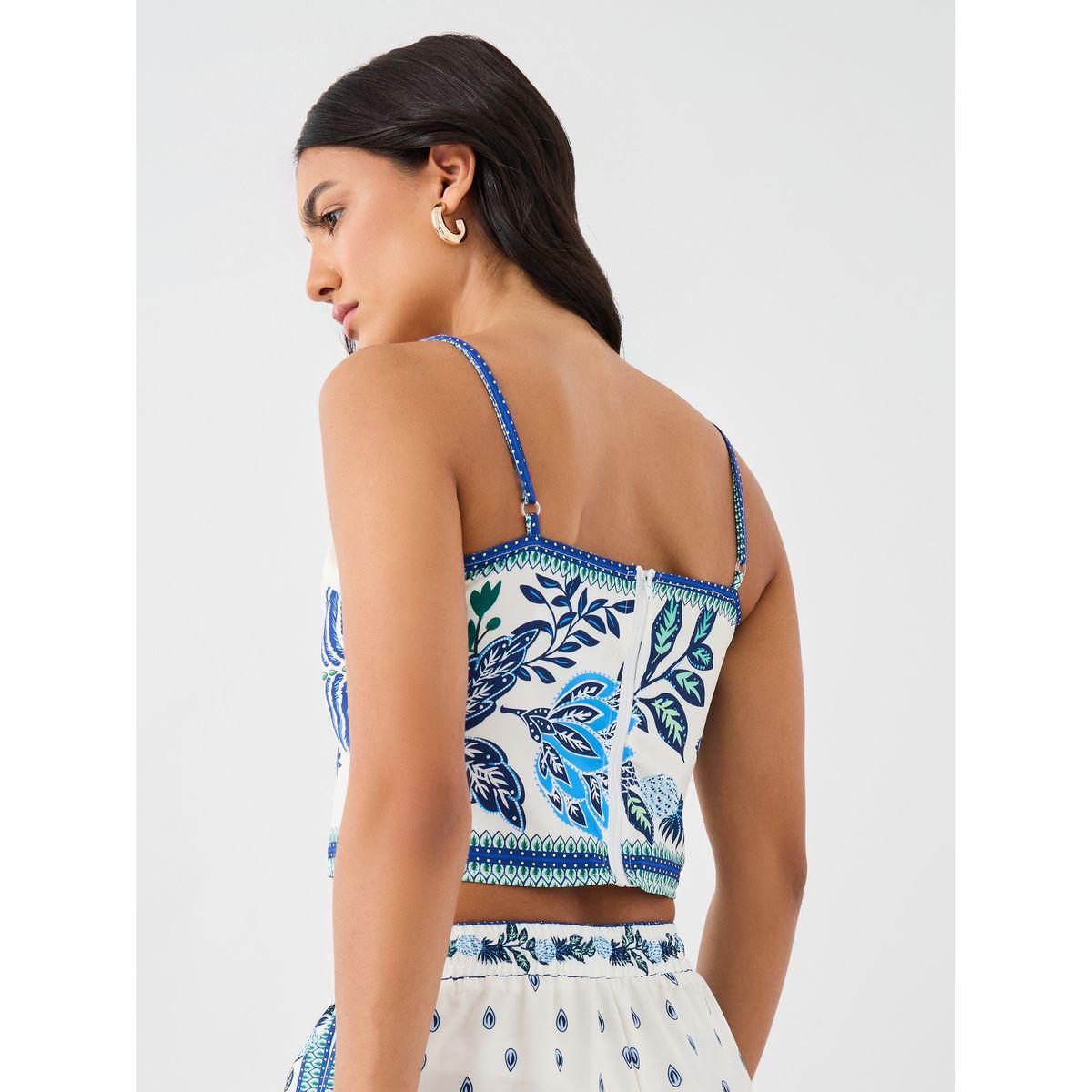Styli Strappy Lace Hem Crop Top-women-clothing-tshirts-image-5
