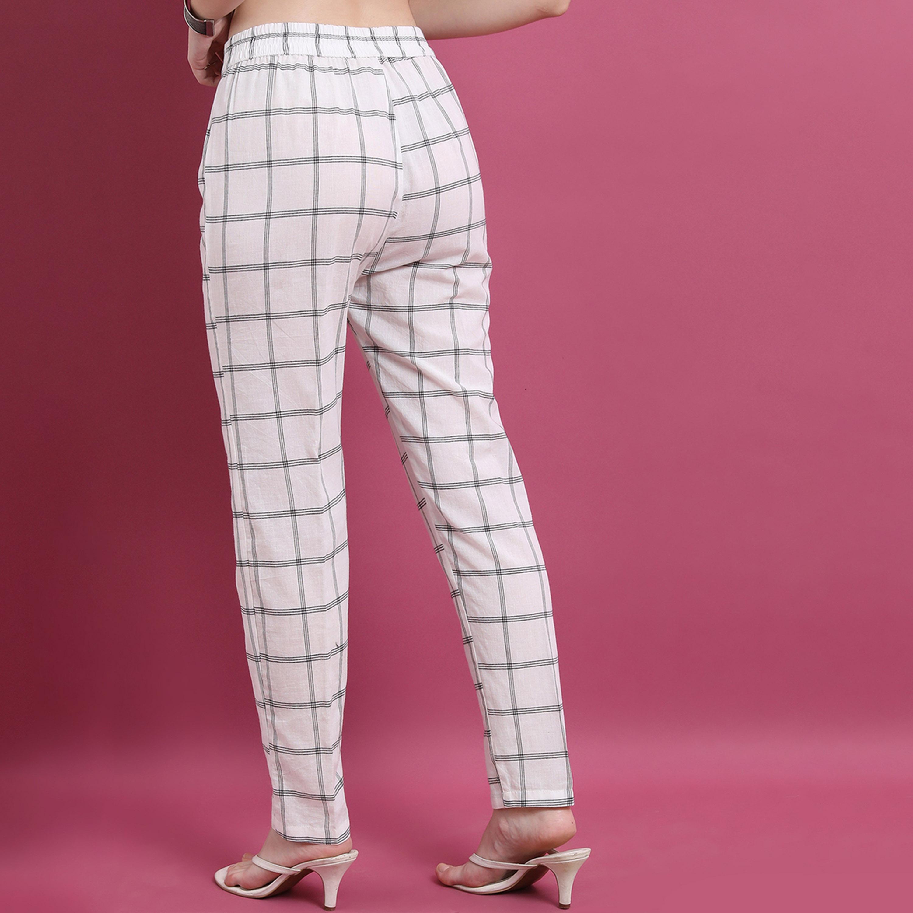 فيشود × ستايلي - بنطال نسائي مستقيم مربعات - أوف وايت-women-clothing-bottoms-trousers-image-3