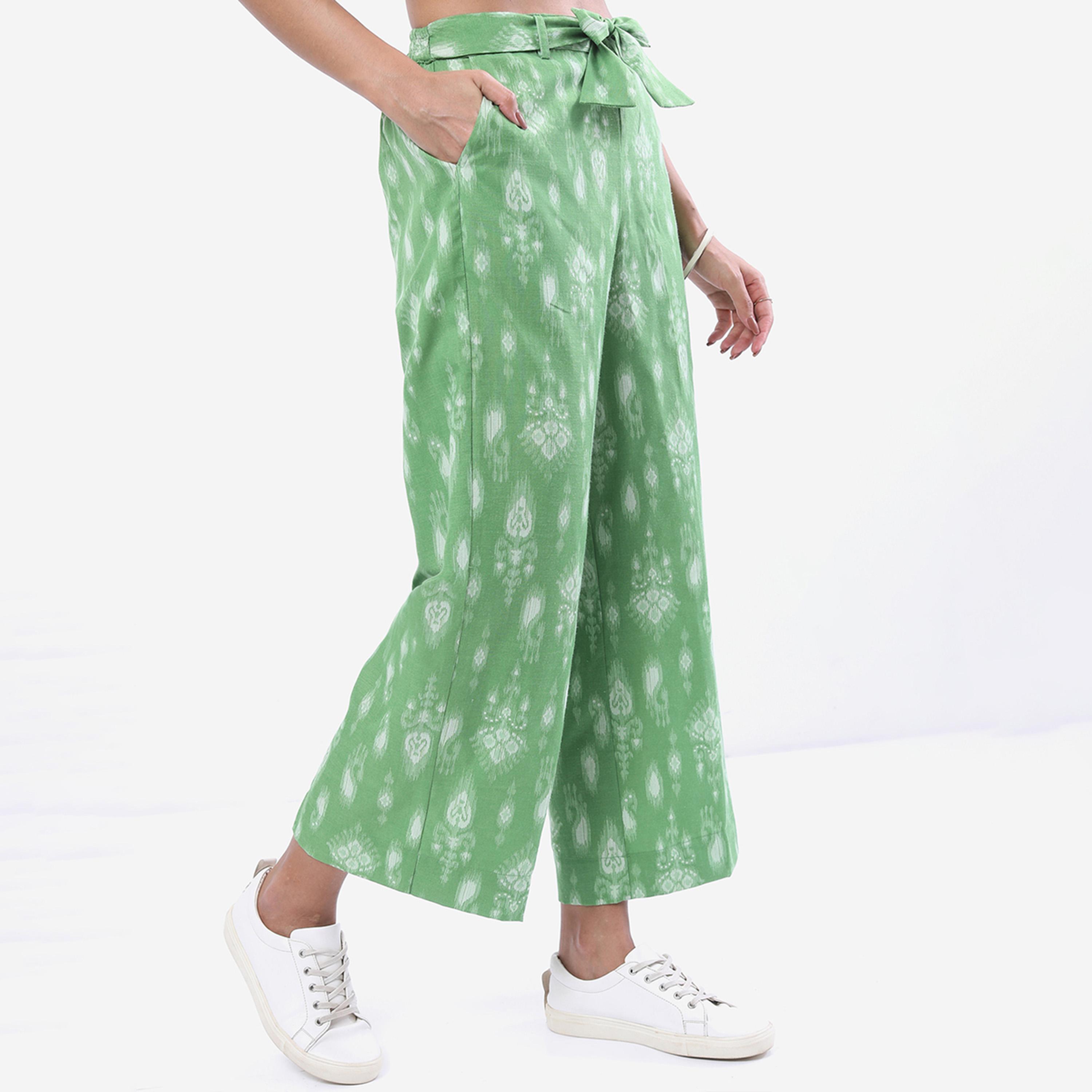 فيشود × ستايلي - بنطال بالازو نسائي بقصة مستقيمة ومطبوع بنقشة بيزلي-women-clothing-ethnicwear-kurtasets-image-1