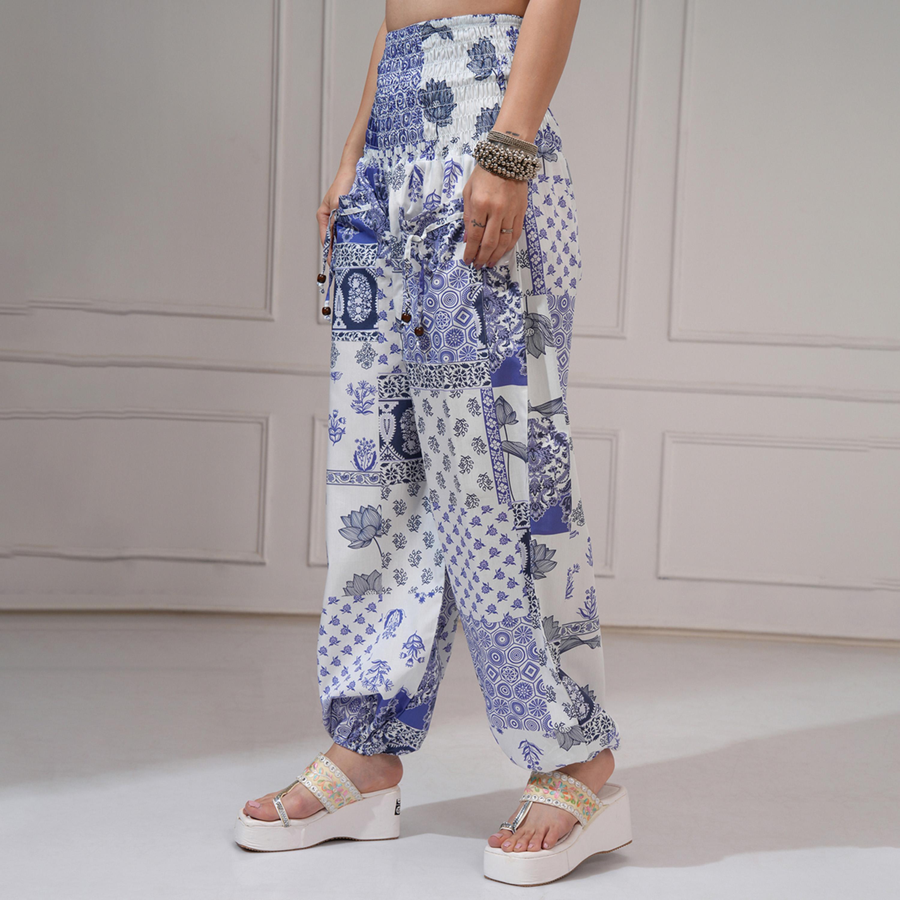فيشود × ستايلي - بنطال نسائي مطبوع بزخارف عرقية-women-clothing-bottoms-trousers-image-4