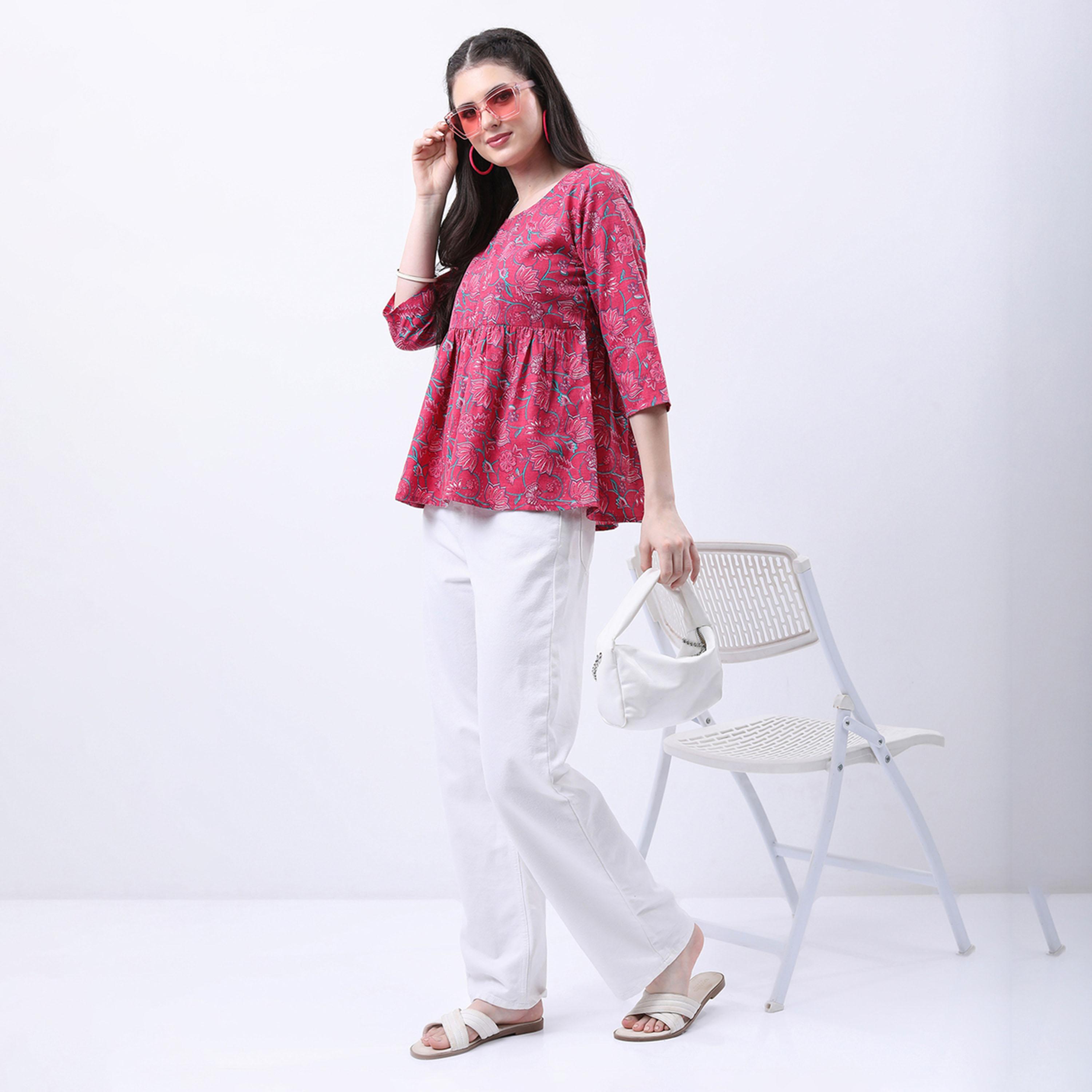 فيشود × ستايلي - بلوزة بطبعة زهور وقصة A - وردي وأخضر-women-clothing-shirtsandblouses-blouses-image-2