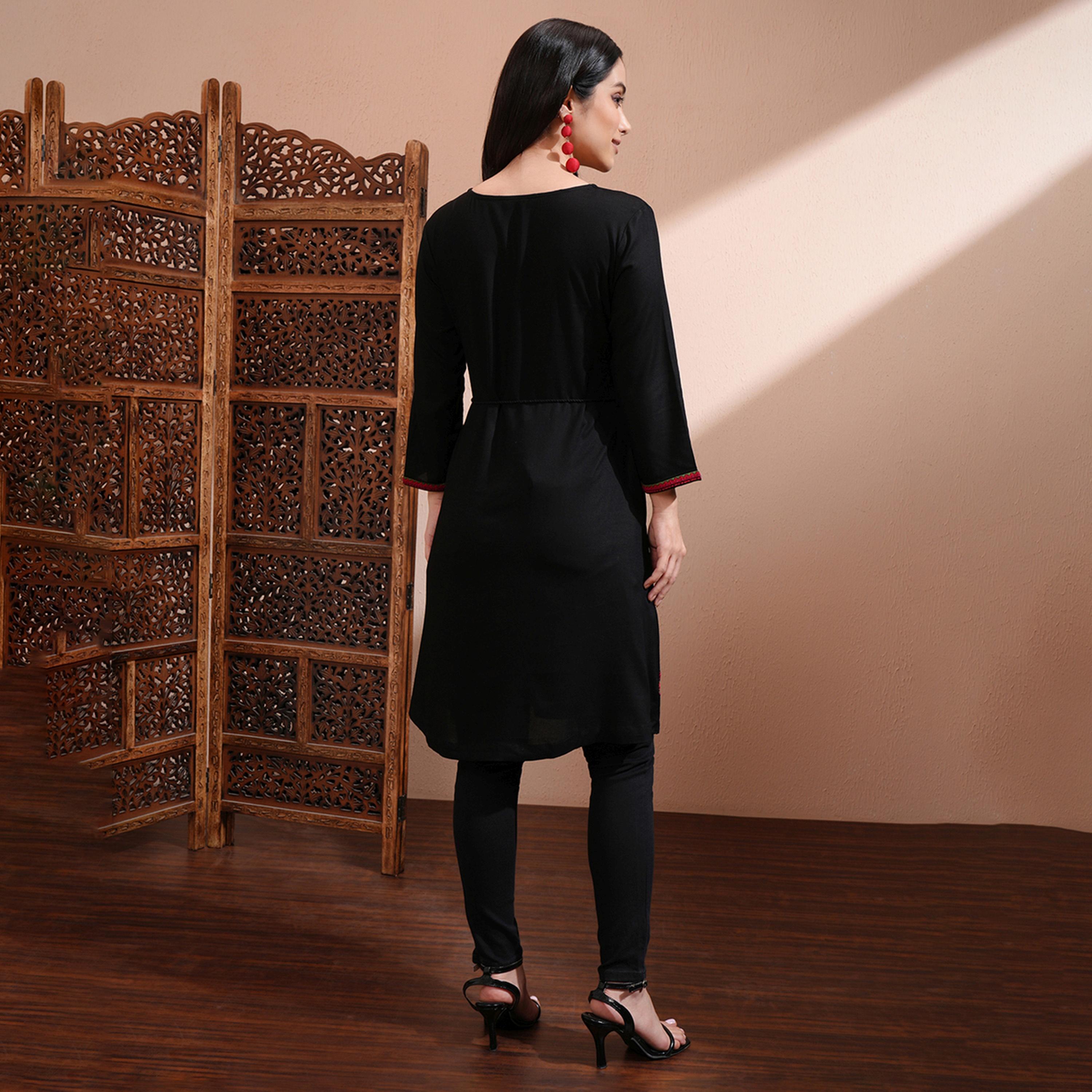 Vishudh X Styli Women Floral Embroidered A-Line Kurta-women-clothing-shirtsandblouses-blouses-image-3