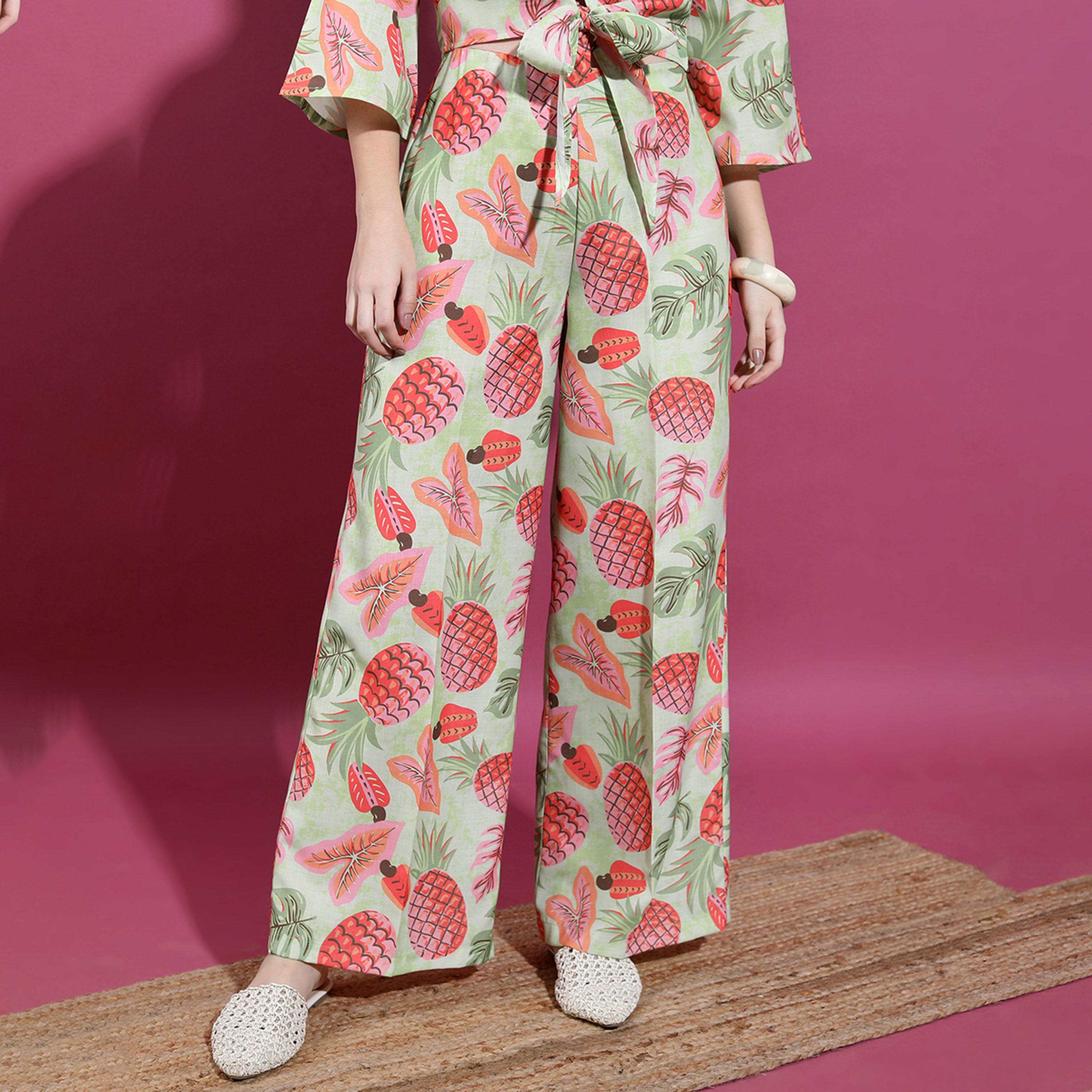 Vishudh X Styli Printed Top & Trousers-women-clothing-coordsets-image-7