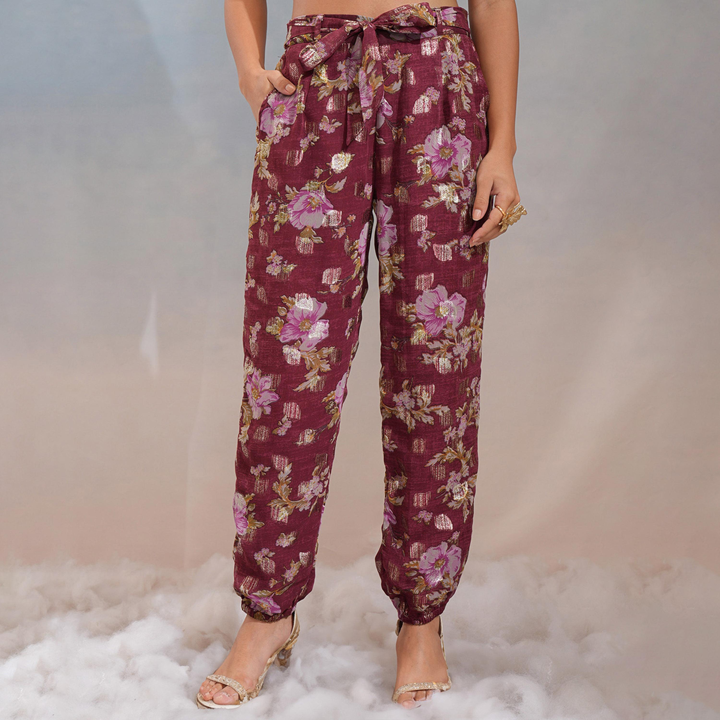 Vishudh X Styli Floral Printed Tie-Up Neck Top With Joggers-women-clothing-coordsets-image-6