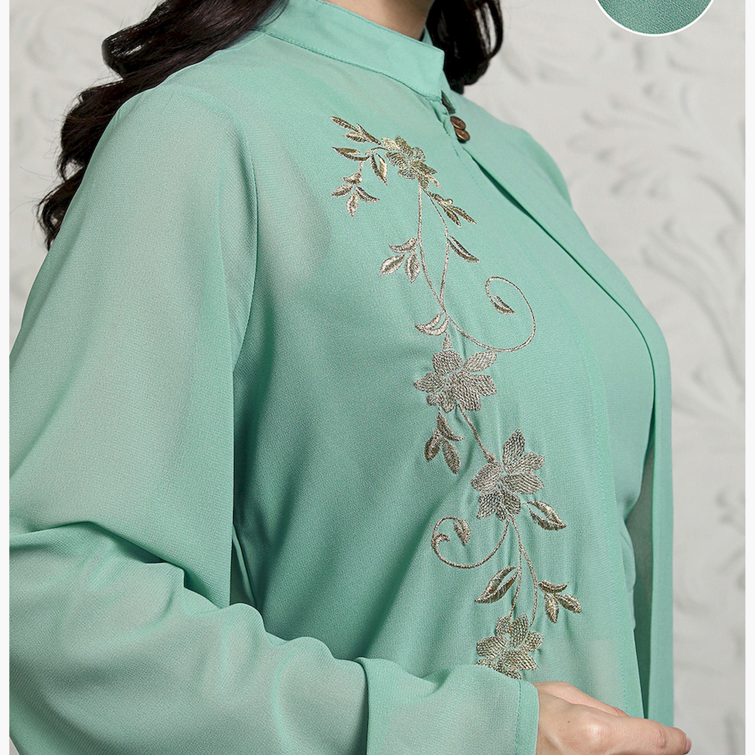 Vishudh X Styli Women Crop Top & Palazzo With Embroidered Mandarin Collar Shrug-women-clothing-coordsets-image-5