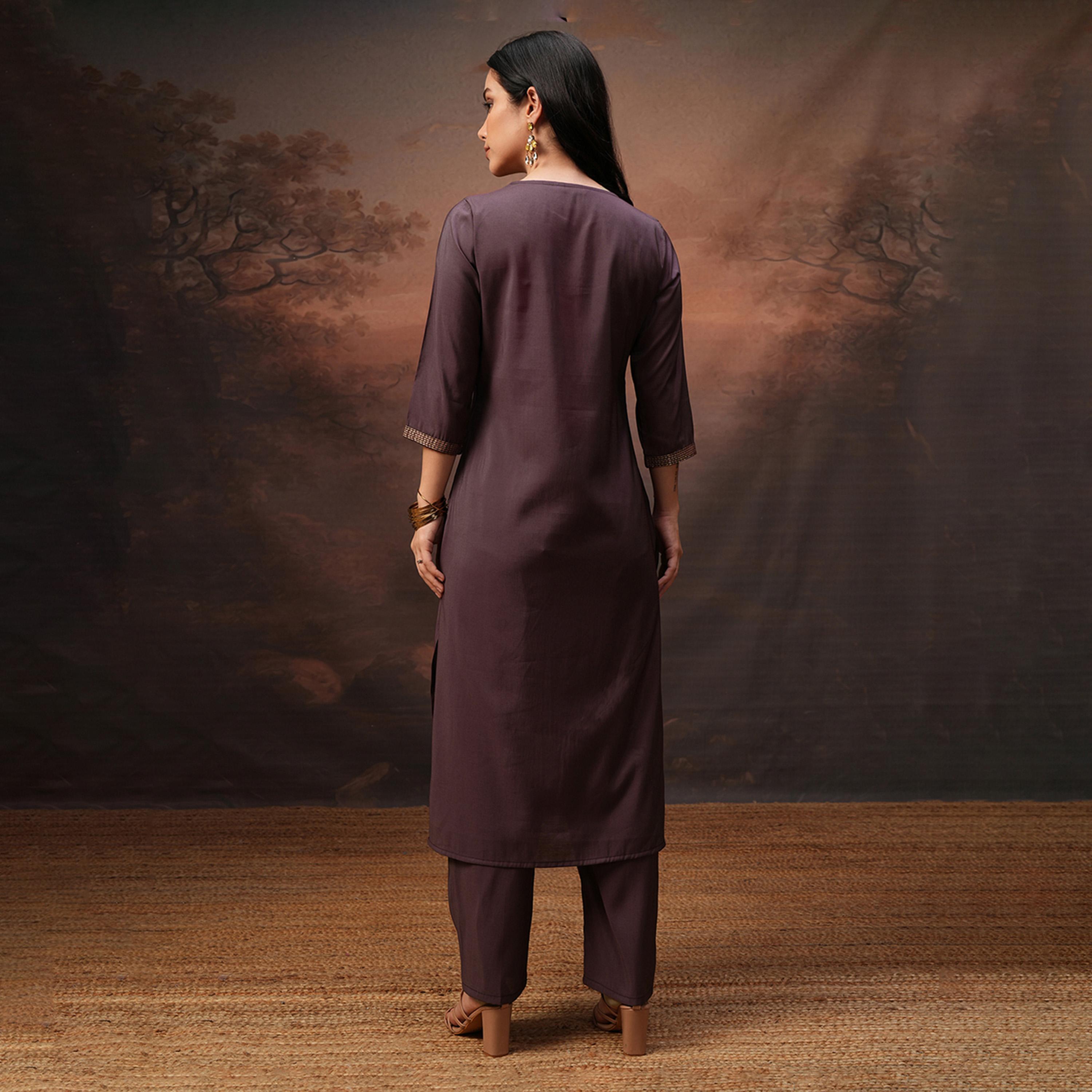 فيشود × ستايلي - تونيك مطرز برقبة دائرية وأكمام ثلاثة أرباع مع بنطال - برغندي-women-clothing-coordsets-image-3