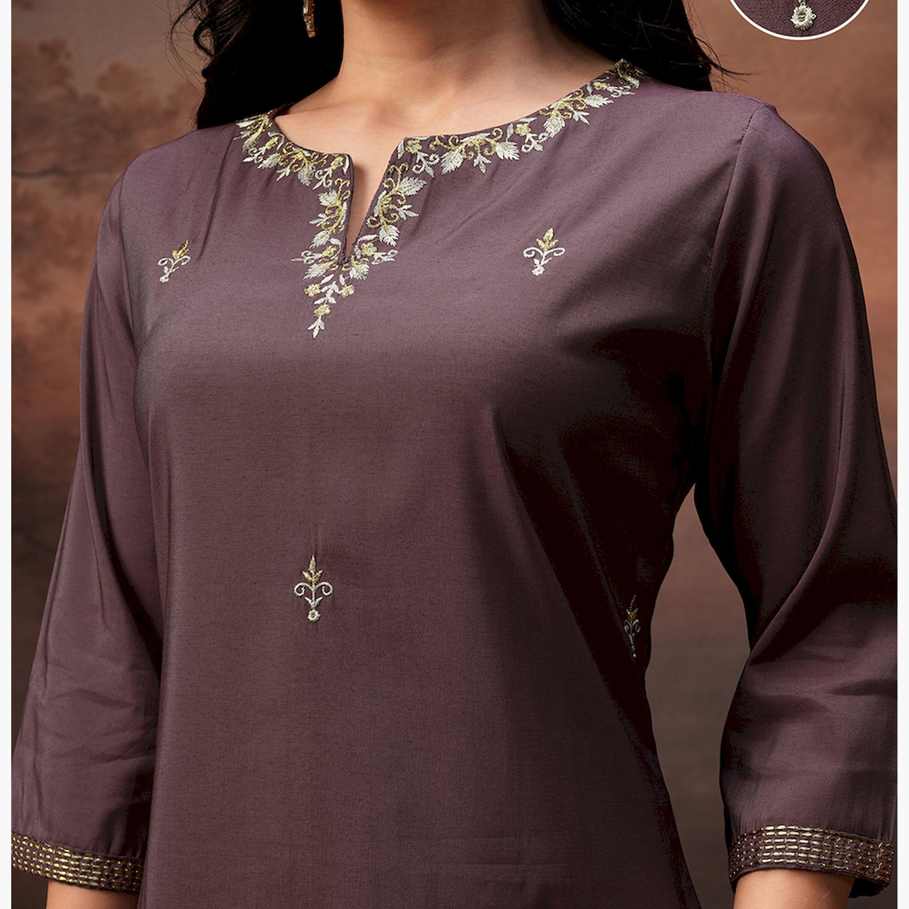 Vishudh X Styli Burgundy Embroidered Round Neck Three-Quarter Sleeves Tunic & Trouser-women-clothing-coordsets-image-5
