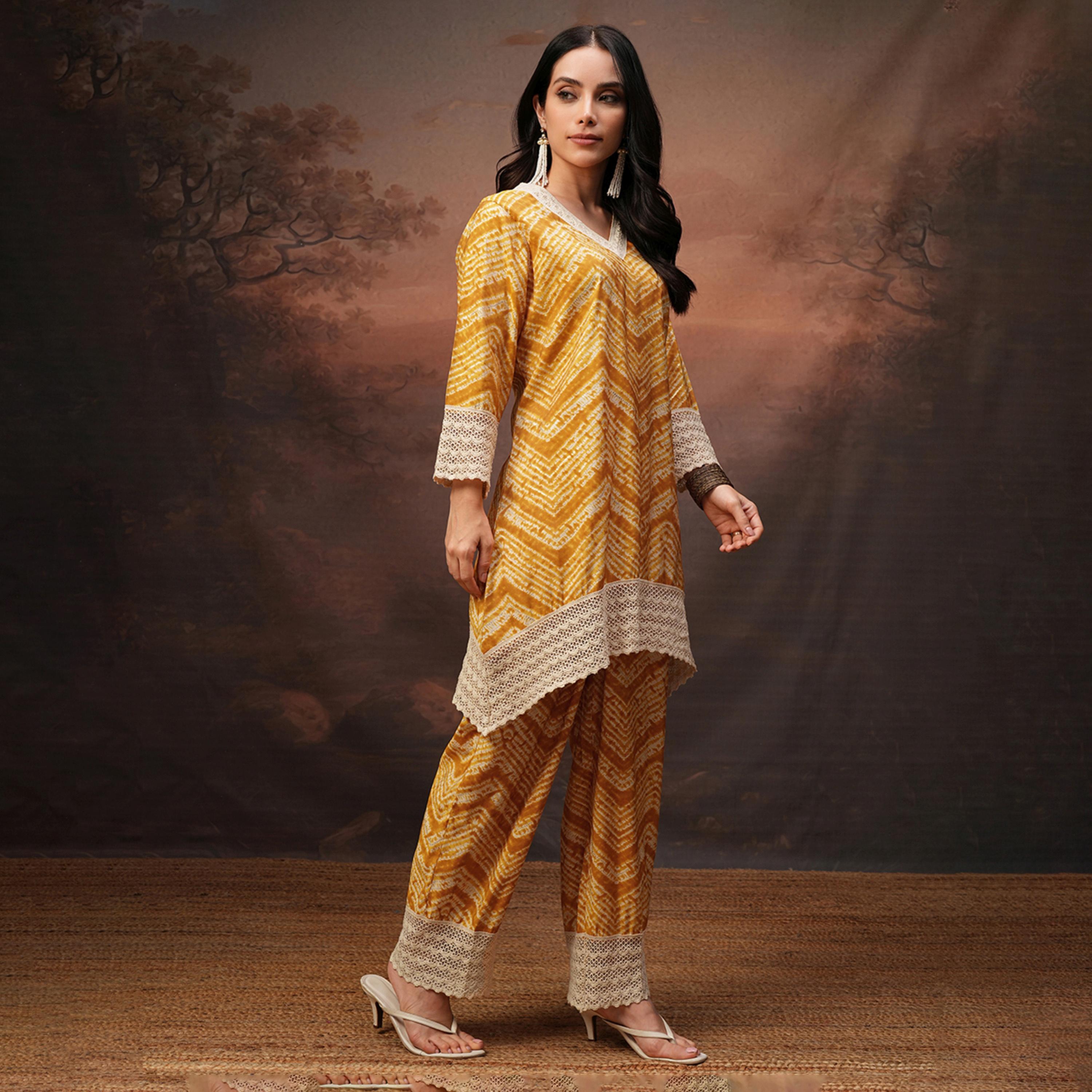 Vishudh X Styli Yellow Printed V-Neck Three-Quarter Sleeves Tunic With Trouser-women-clothing-coordsets-image-4
