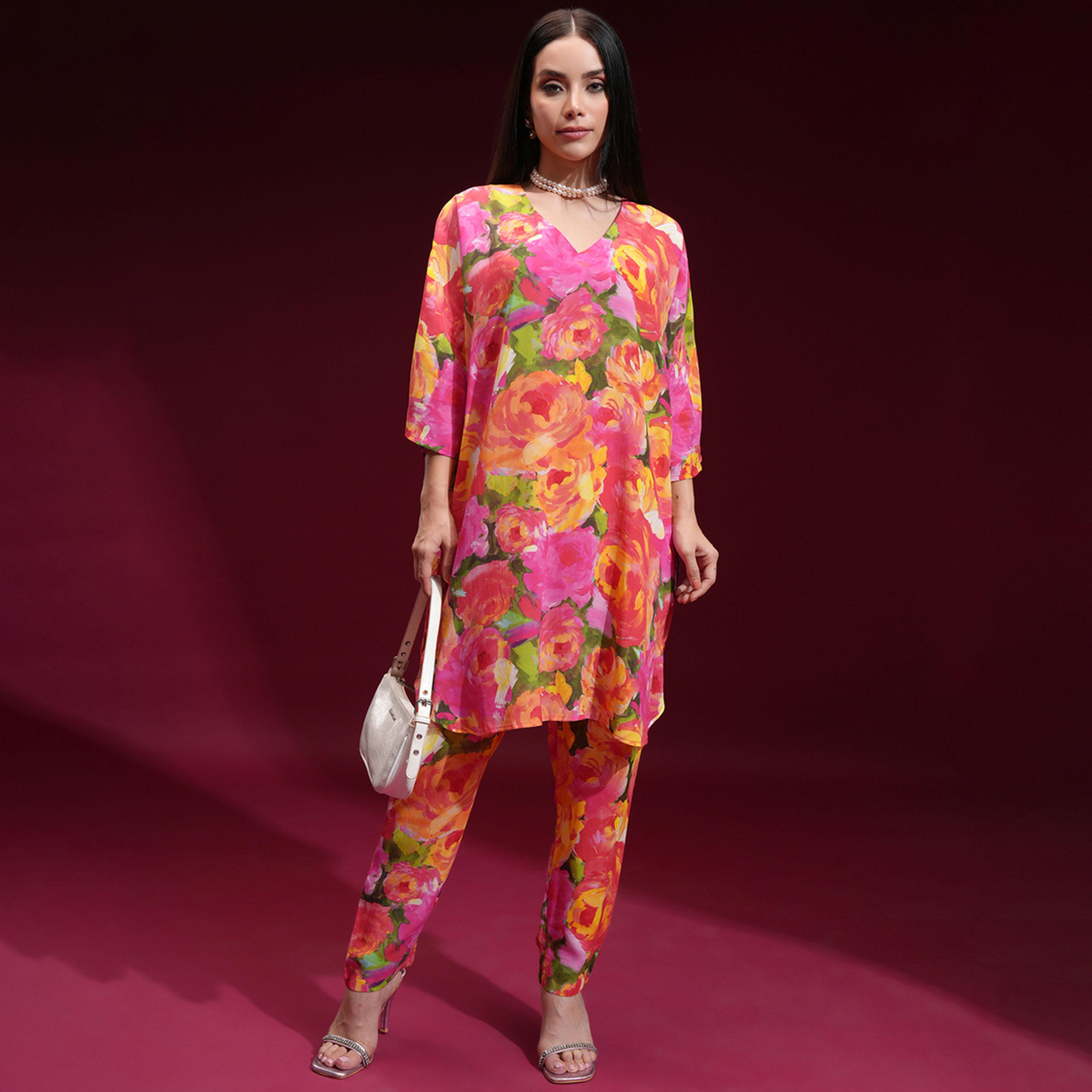 فيشود × ستايلي - تونيك وردي مطبوع برقبة على شكل حرف V مع بنطال-women-clothing-coordsets-image-1