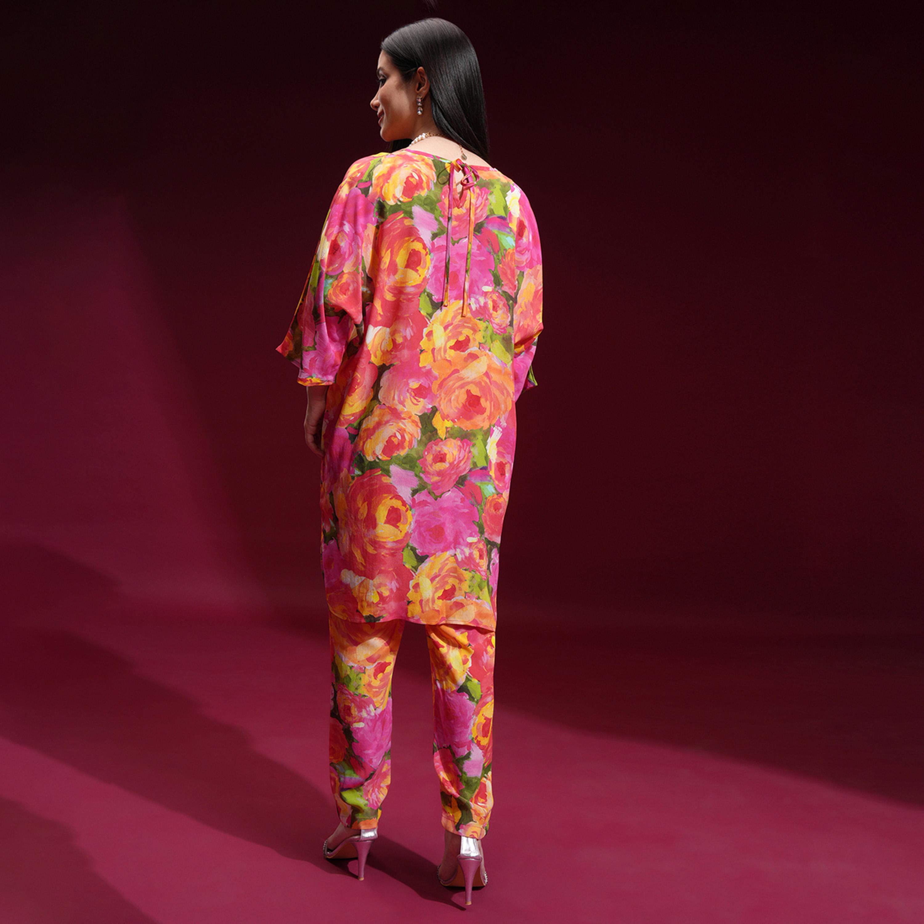 Vishudh X Styli Pink Printed V-Neck Tunic With Trouser-women-clothing-coordsets-image-3