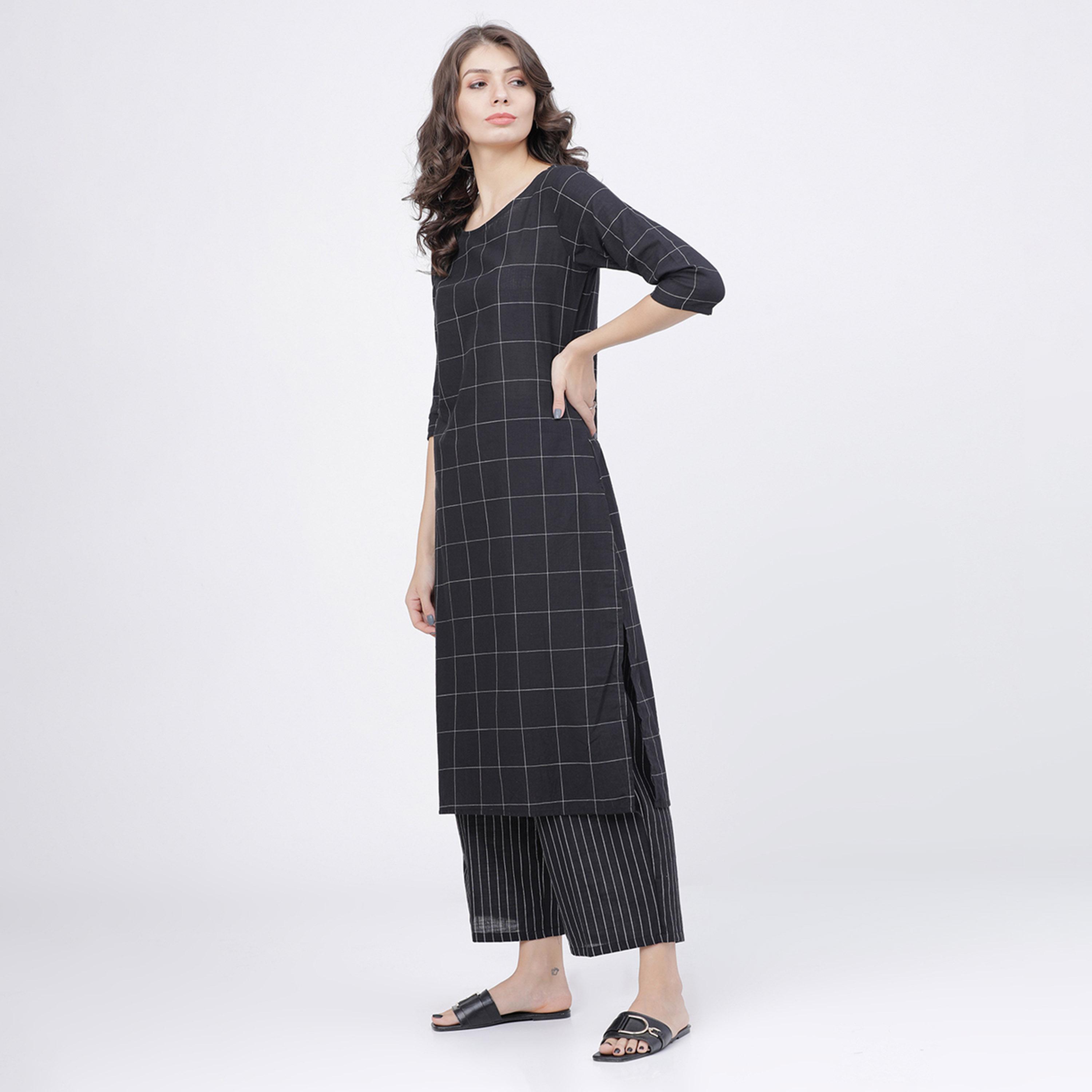فيشود × ستايلي - كورتا مربعات بقصة مستقيمة باللونين الأسود والأبيض للنساء-women-clothing-ethnicwear-kurtas-image-2