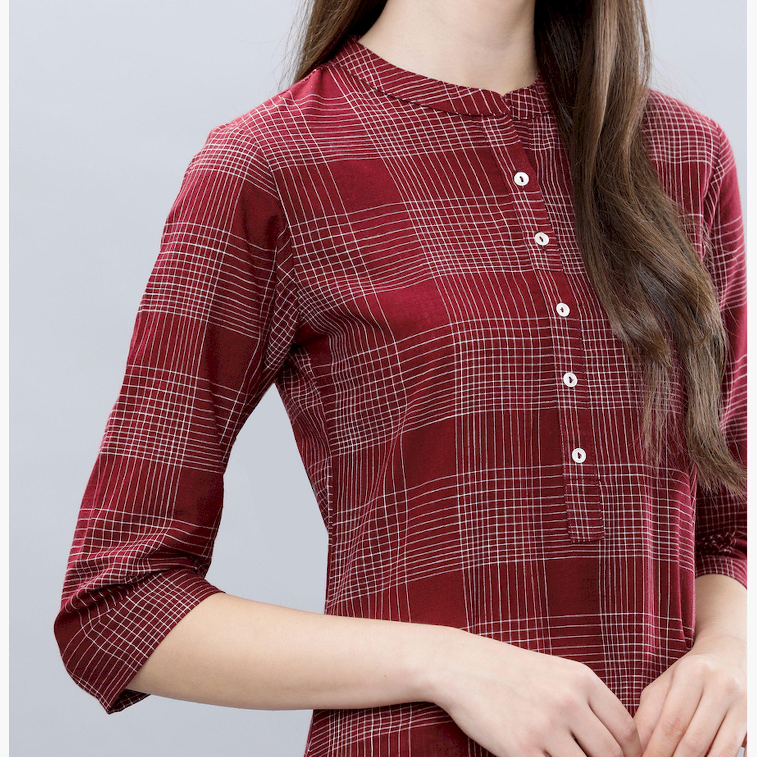 Vishudh X Styli Women Maroon & Off-White Checked A-Line Kurta-women-clothing-ethnicwear-kurtas-image-4
