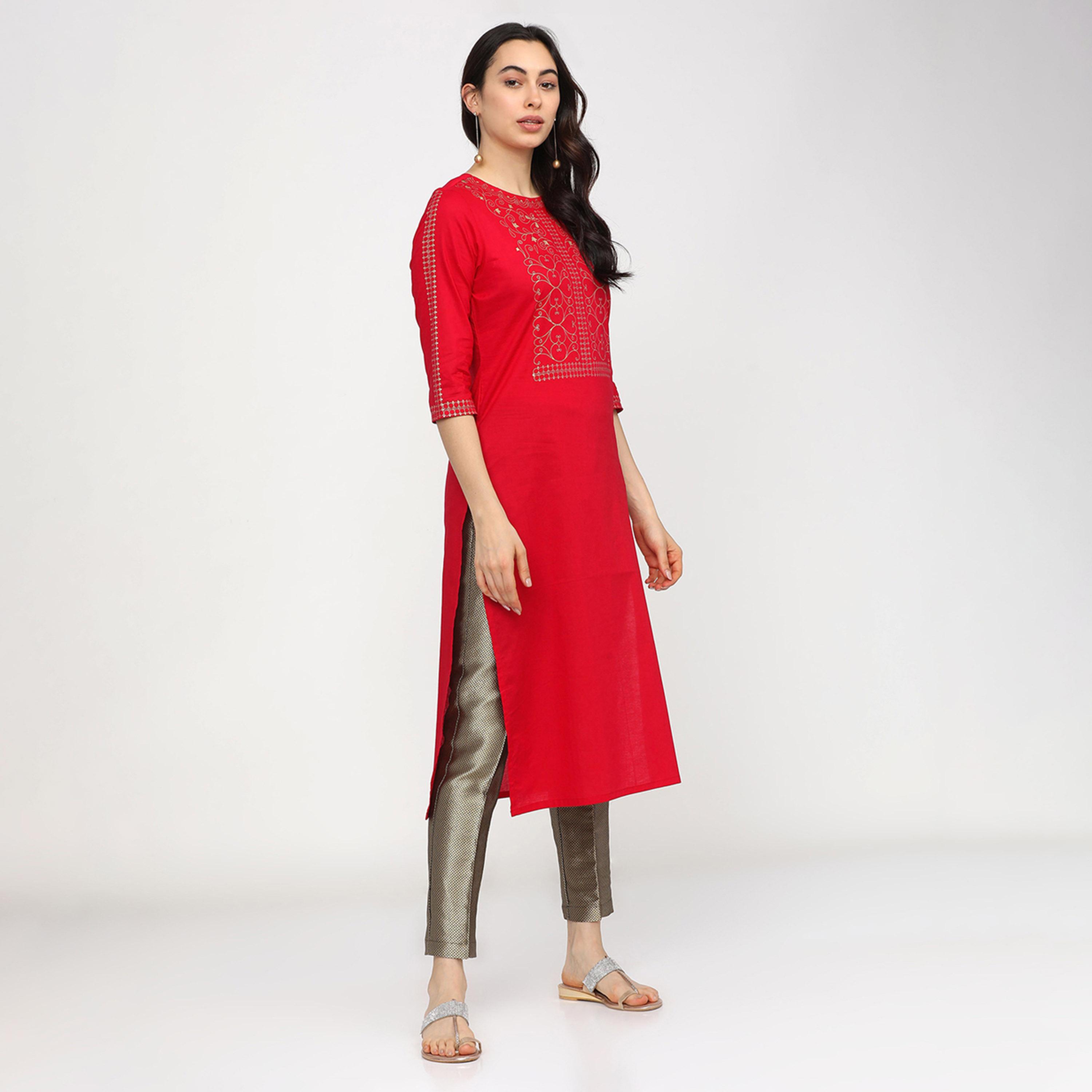 فيشود × ستايلي - كورتا نسائية بنقشة عرقية مطبوعة - أحمر-women-clothing-ethnicwear-kurtas-image-5