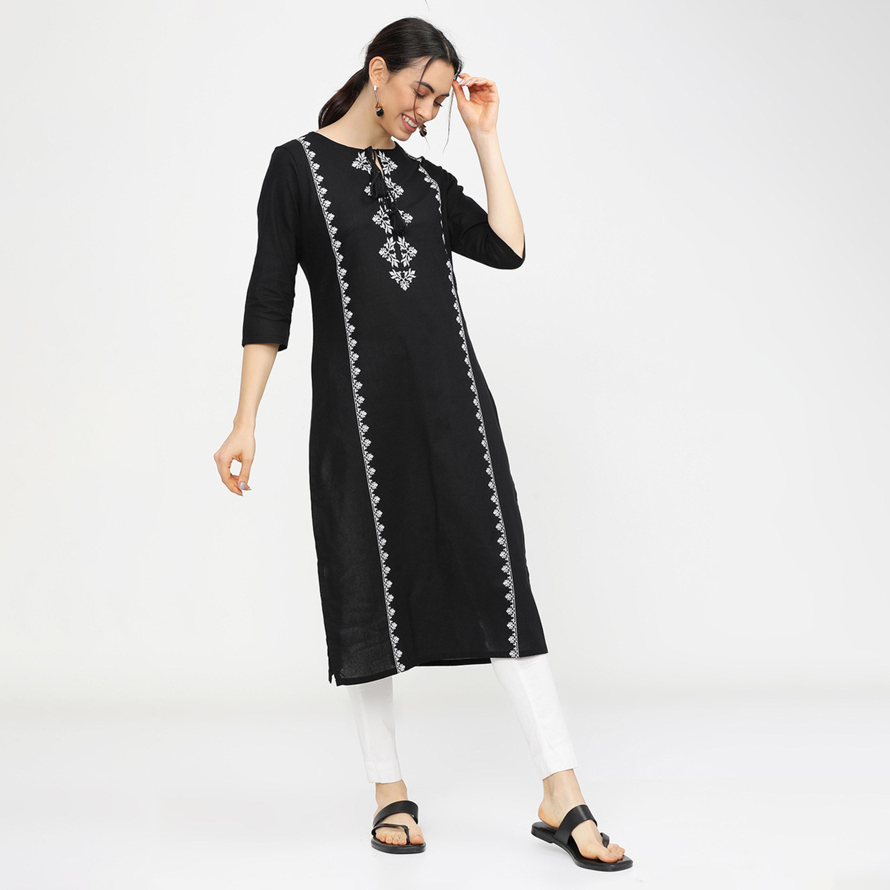 Vishudh X Styli Women Black & White Ethnic Motifs Printed Cotton Kurta-women-clothing-ethnicwear-kurtas-image-5