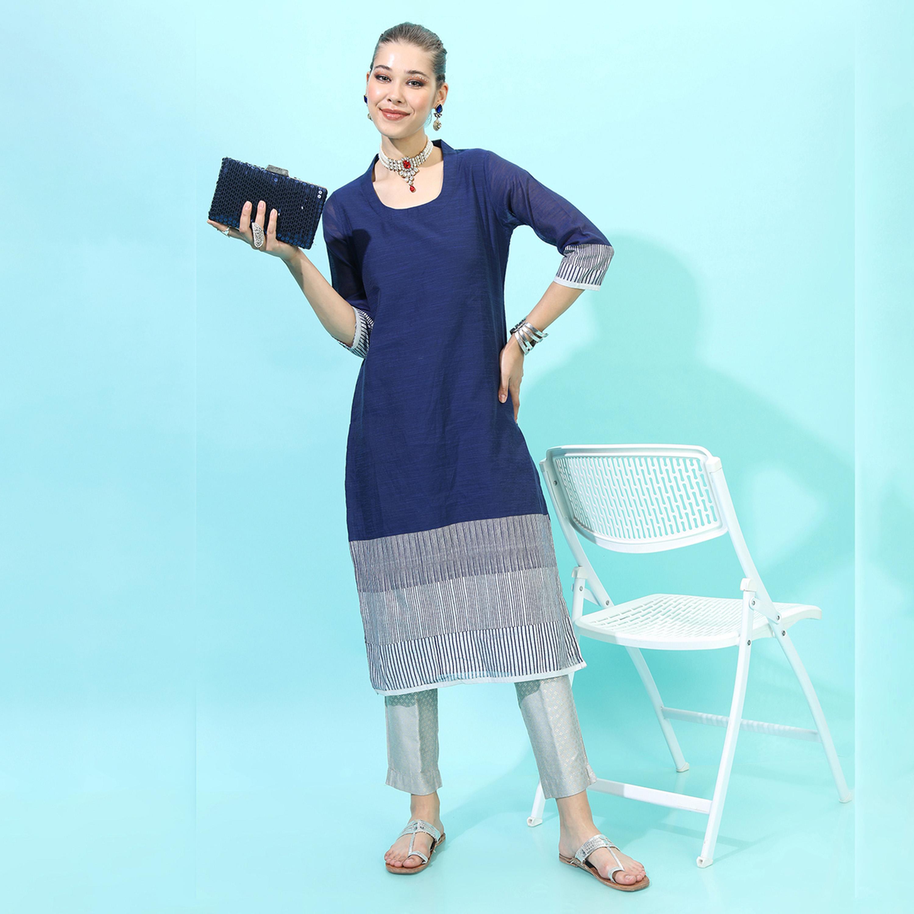 فيشود × ستايلي - كورتا نسائية باللون الكحلي والرمادي مع رقبة شال بألوان متعددة-women-clothing-ethnicwear-kurtas-image-1