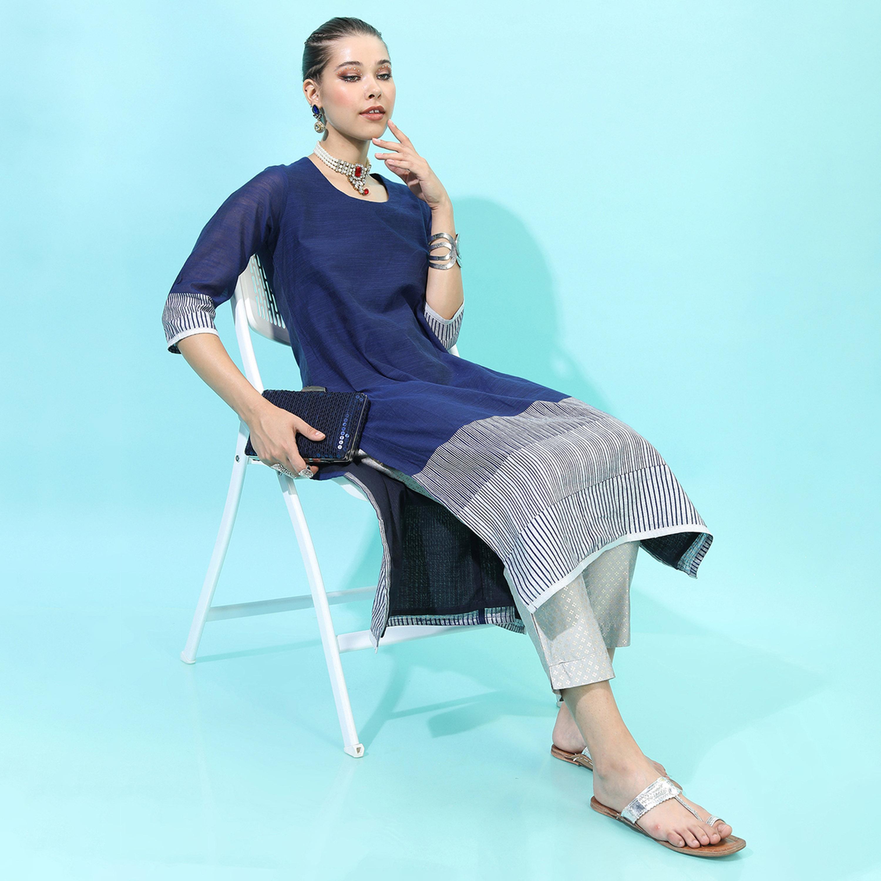 Vishudh X Styli Women Navy Blue & Grey Colourblocked Shawl Neck Kurta-women-clothing-ethnicwear-kurtas-image-5