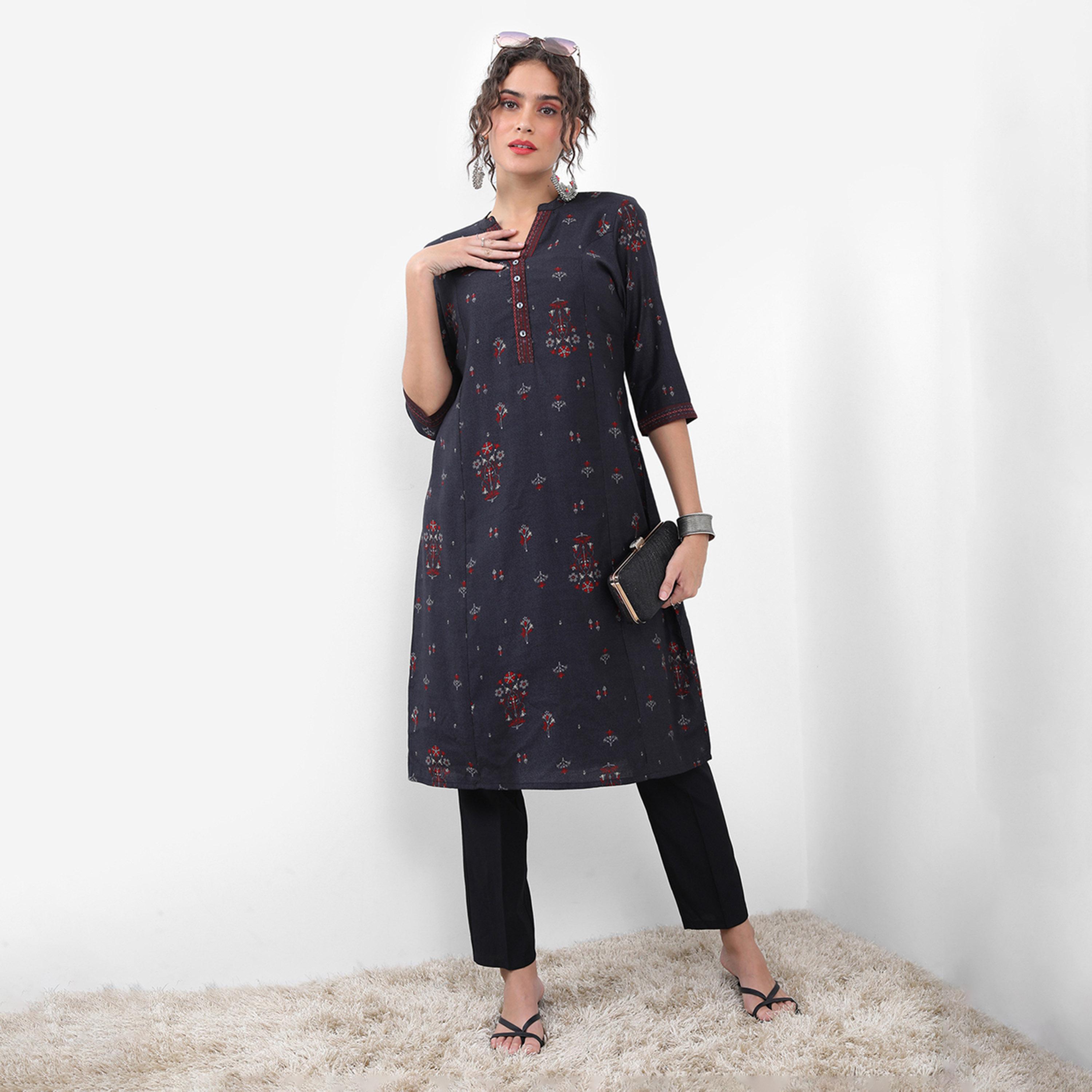 Vishudh X Styli Floral Printed Thread Work Kurta-women-clothing-ethnicwear-kurtas-image-1