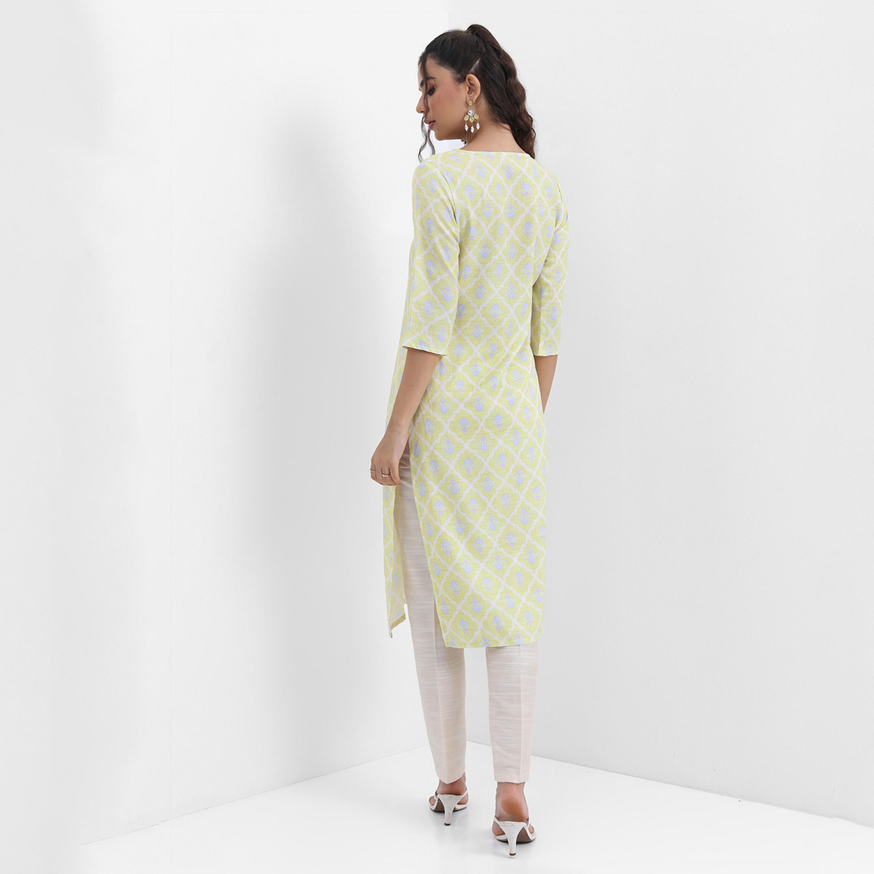 Vishudh X Styli Ethnic Motifs Printed Notched Neck Kurta-women-clothing-ethnicwear-kurtas-image-3