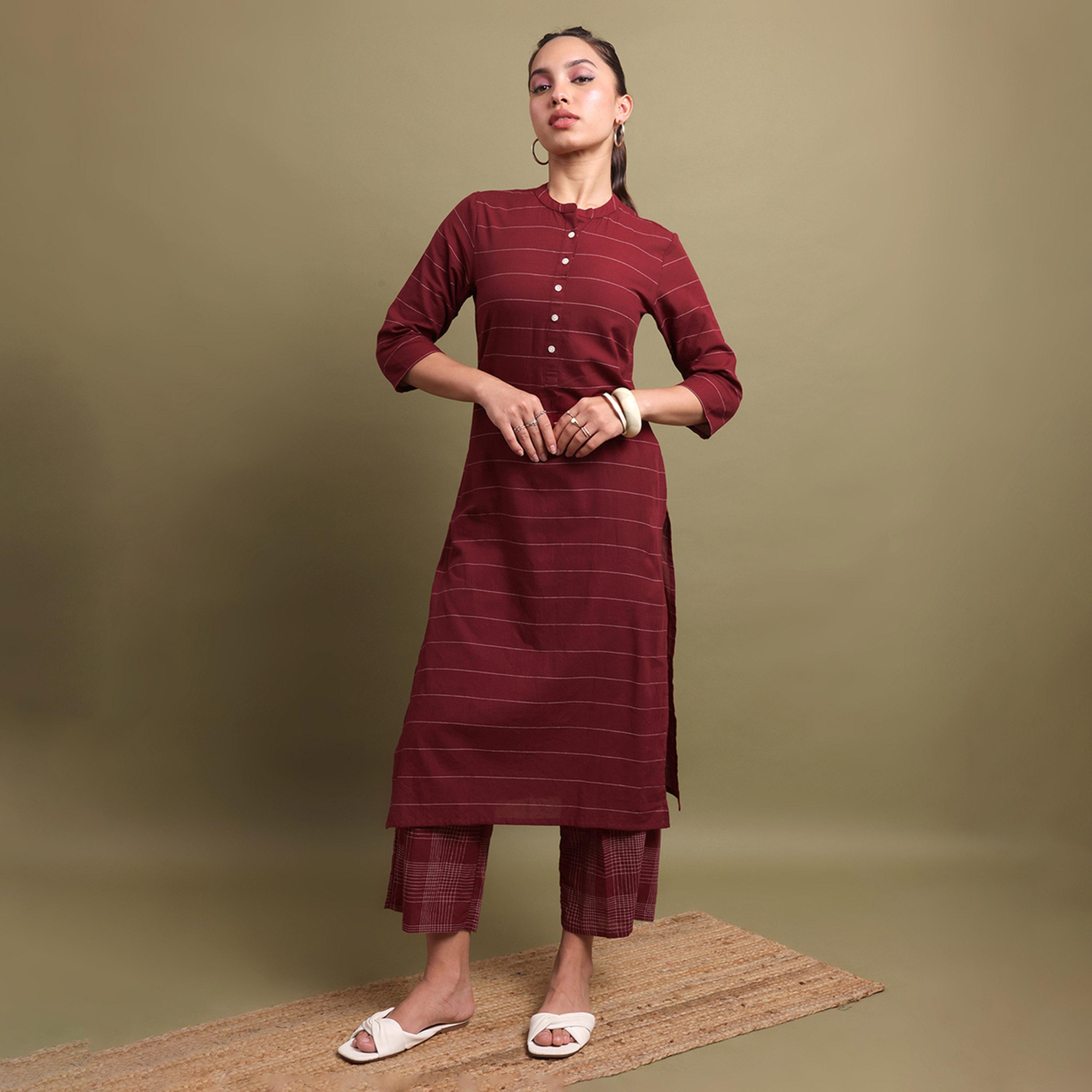 فيشود × ستايلي - كورتا مخططة أفقيًا مزينة بتطريز خيوط-women-clothing-ethnicwear-kurtas-image-1