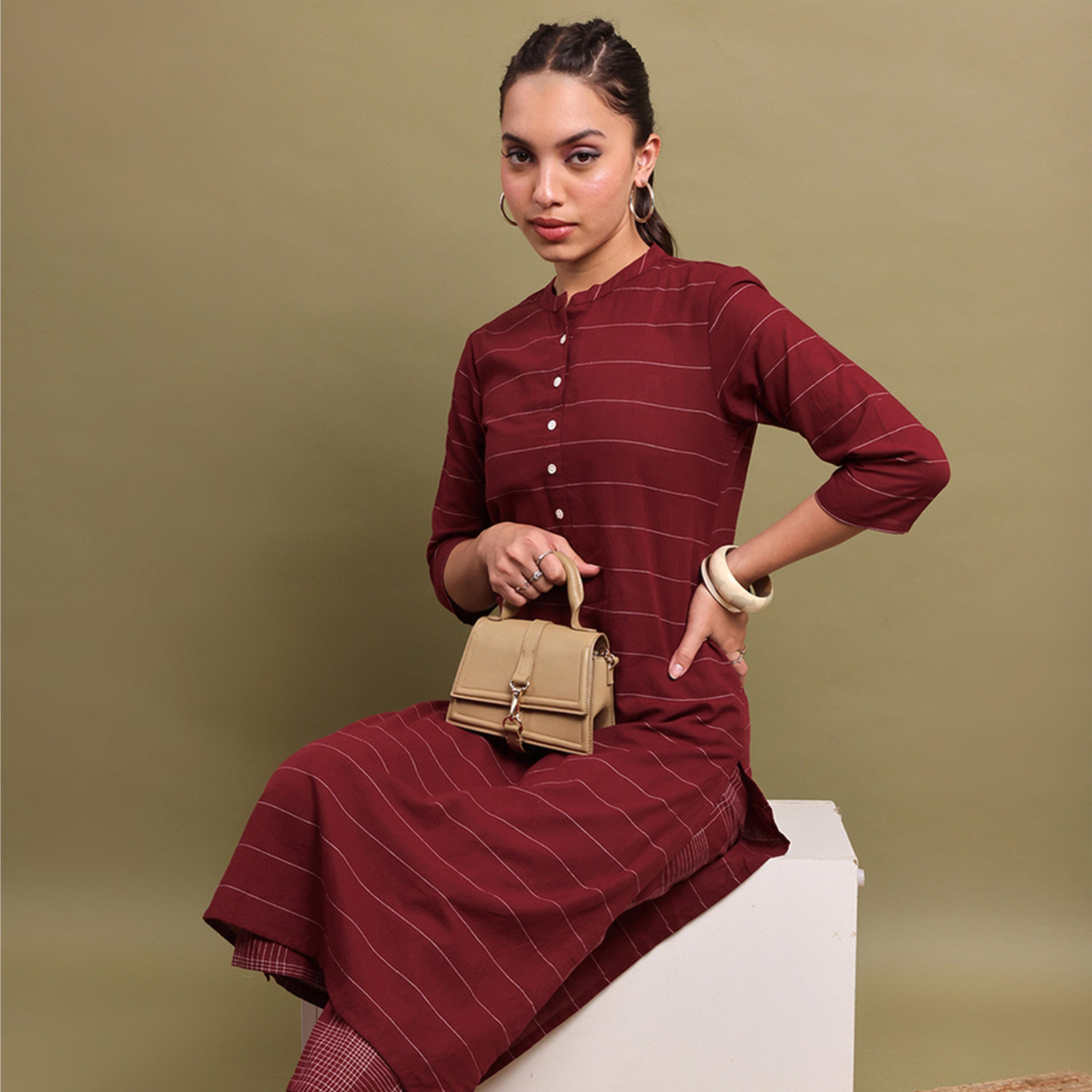 فيشود × ستايلي - كورتا مخططة أفقيًا مزينة بتطريز خيوط-women-clothing-ethnicwear-kurtas-image-2