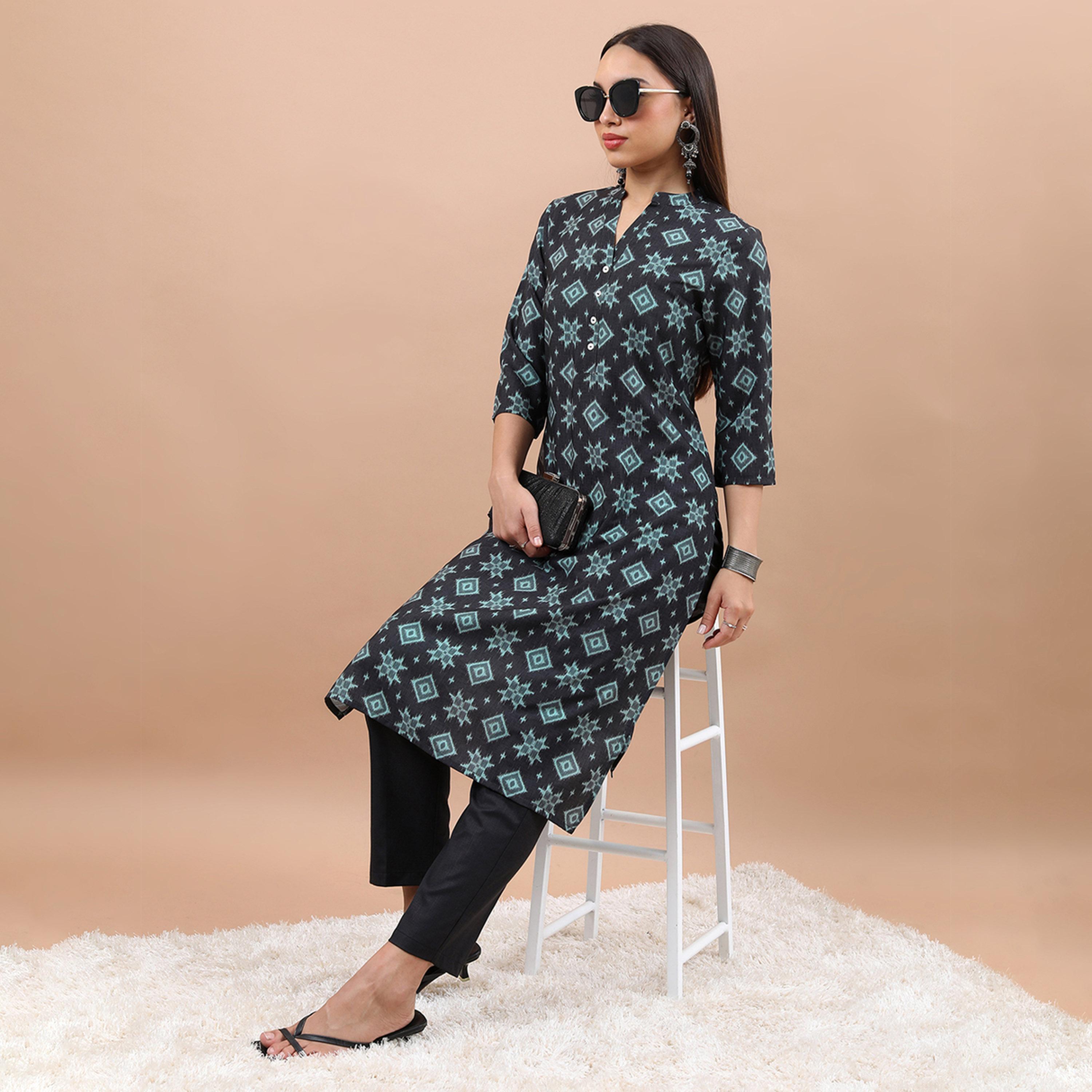 فيشود × ستايلي - كورتا بطبعة هندسية وياقة ماندرين-women-clothing-ethnicwear-kurtas-image-1