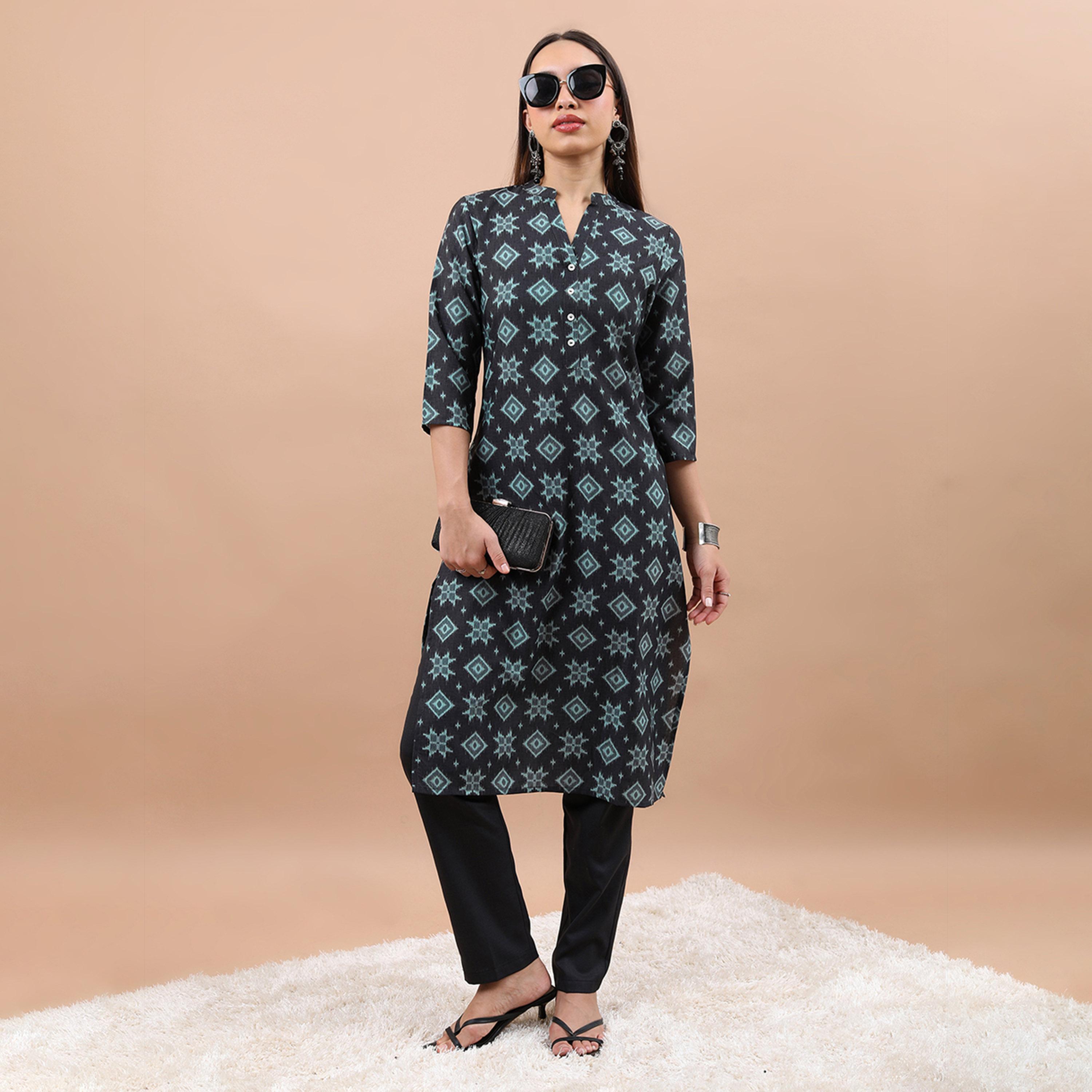 فيشود × ستايلي - كورتا بطبعة هندسية وياقة ماندرين-women-clothing-ethnicwear-kurtas-image-4