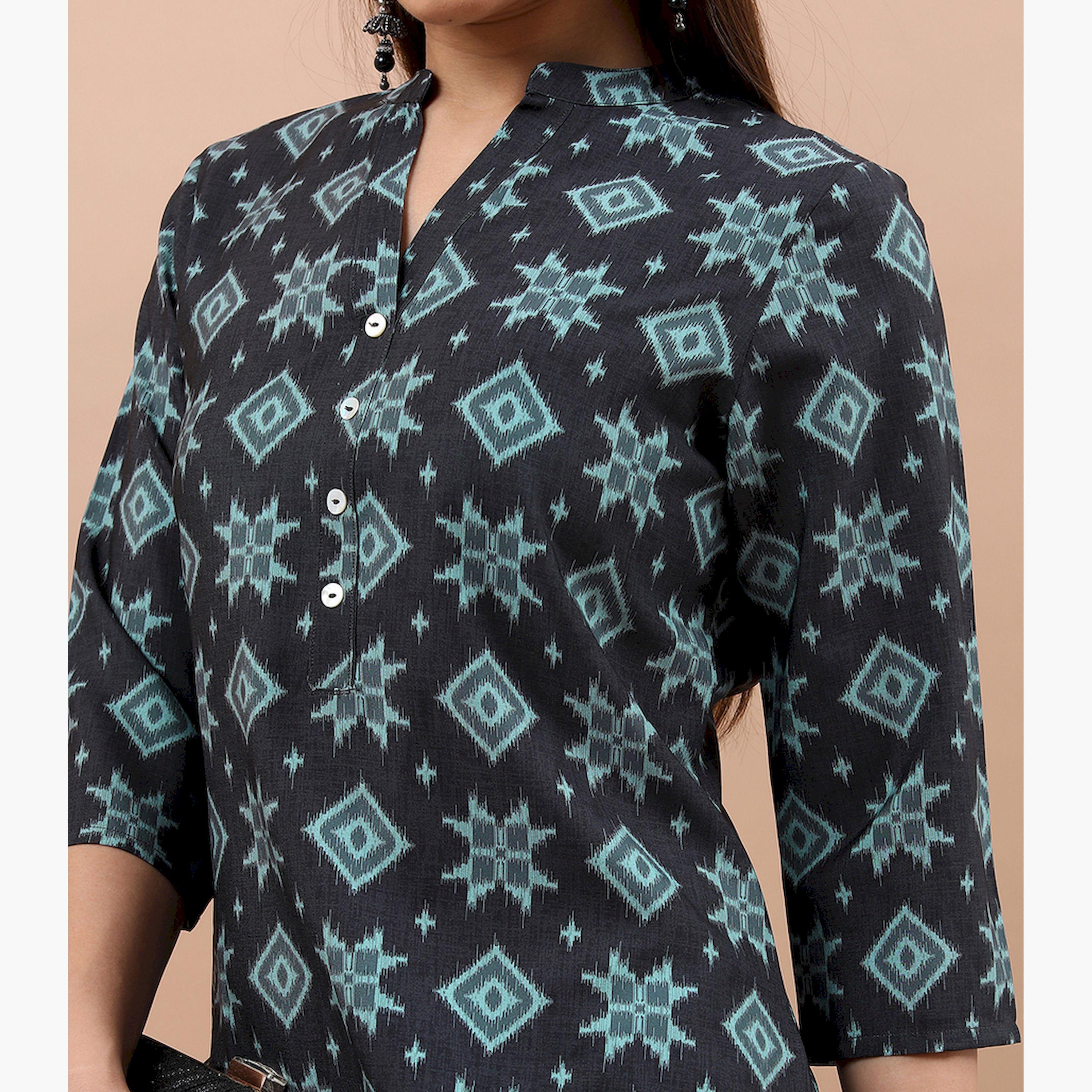Vishudh X Styli Geometric Printed Mandarin Collar Kurta-women-clothing-ethnicwear-kurtas-image-5