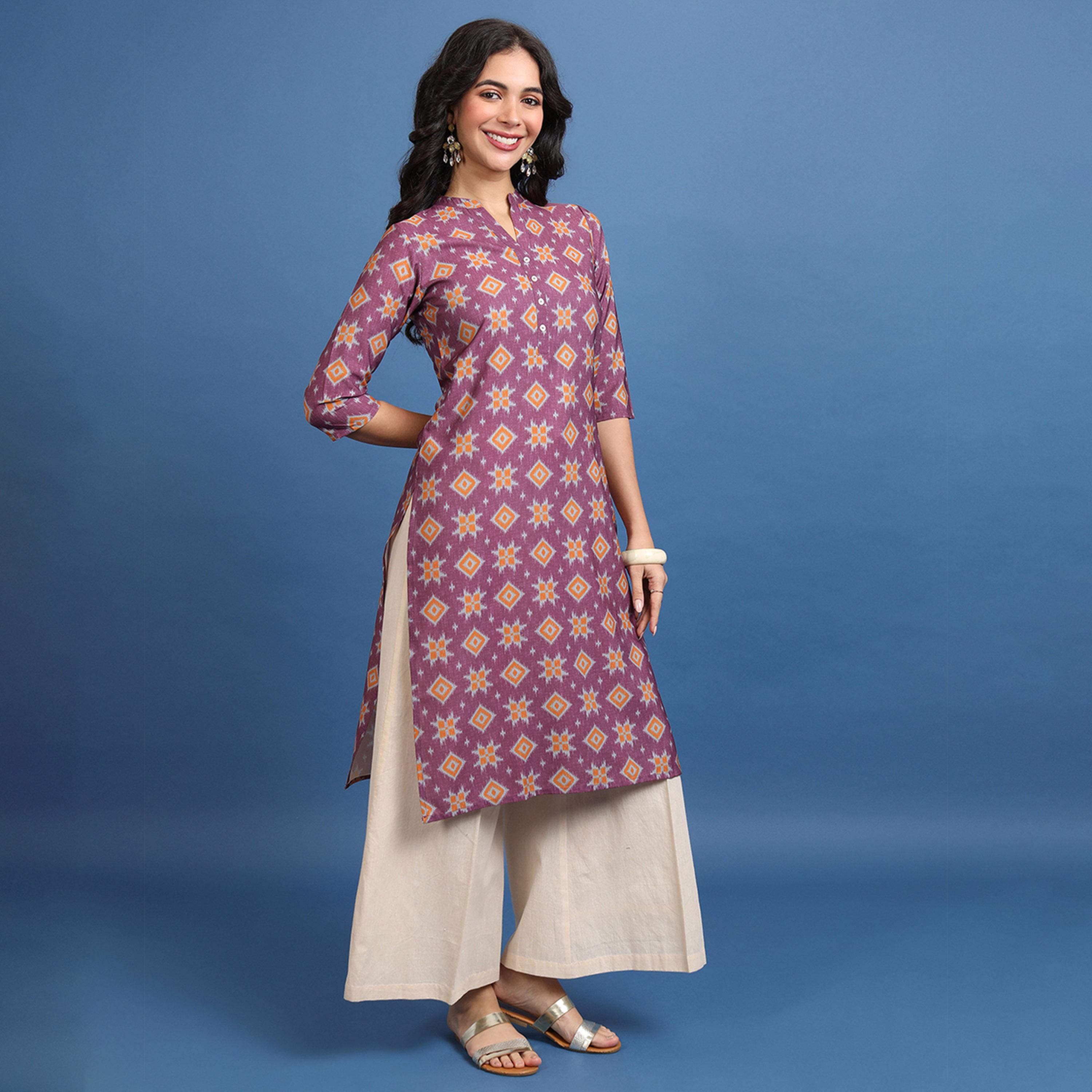 فيشود × ستايلي - كورتا مستقيمة بزخارف عرقية وياقة ماندرين - برغندي-women-clothing-ethnicwear-kurtas-image-4