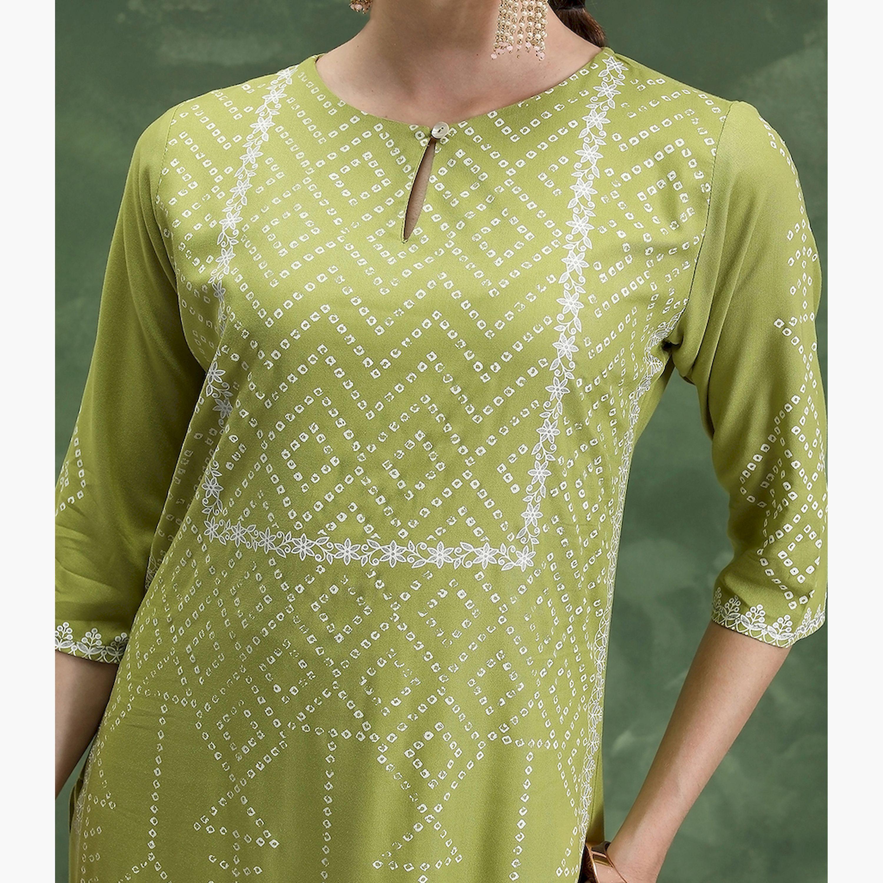 Vishudh X Styli Geometric Printed Keyhole Neck Kurta-women-clothing-ethnicwear-kurtas-image-5