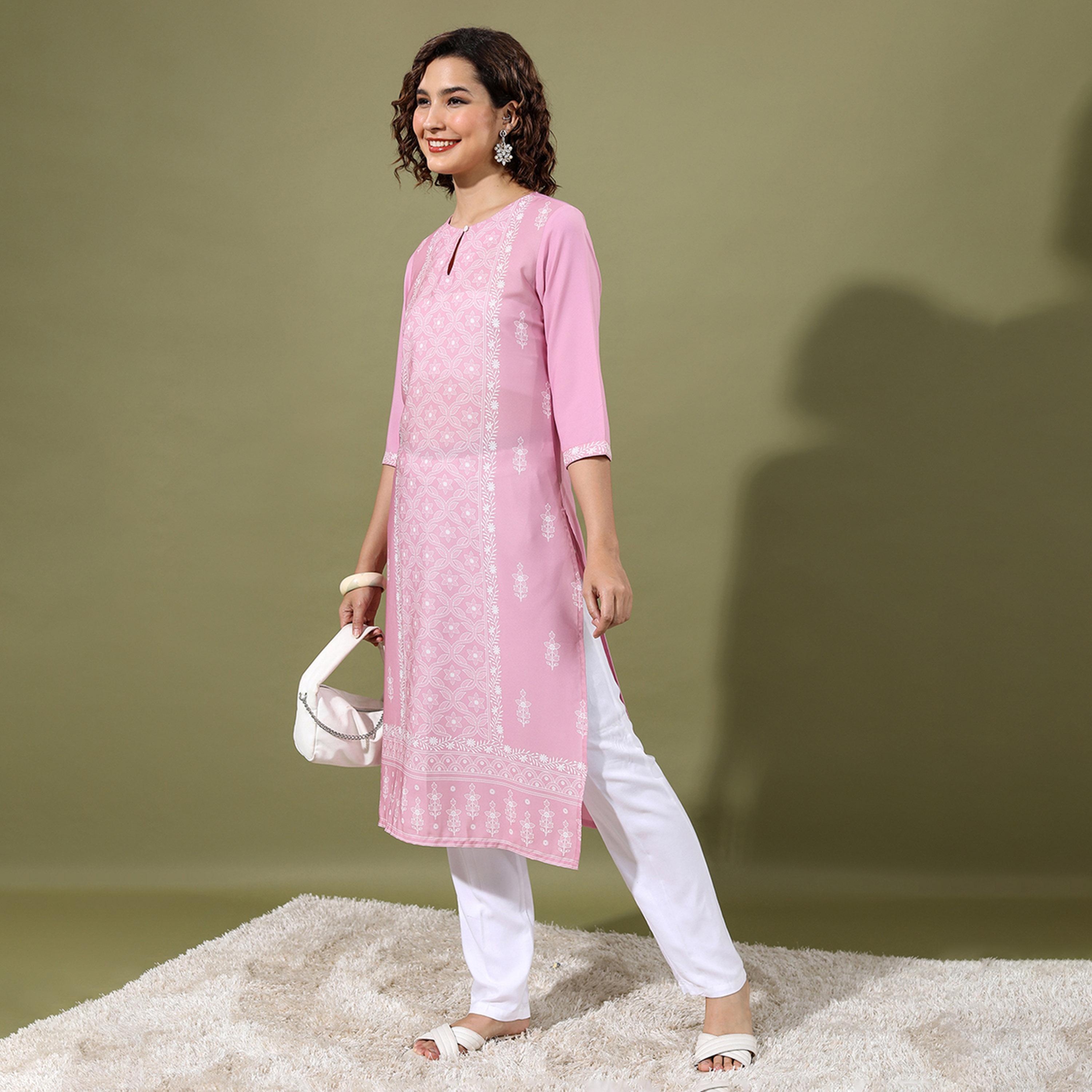 فيشود × ستايلي - كورتا مستقيمة بفتحة رقبة صغيرة وطبعة زهور - وردي-women-clothing-ethnicwear-kurtas-image-4